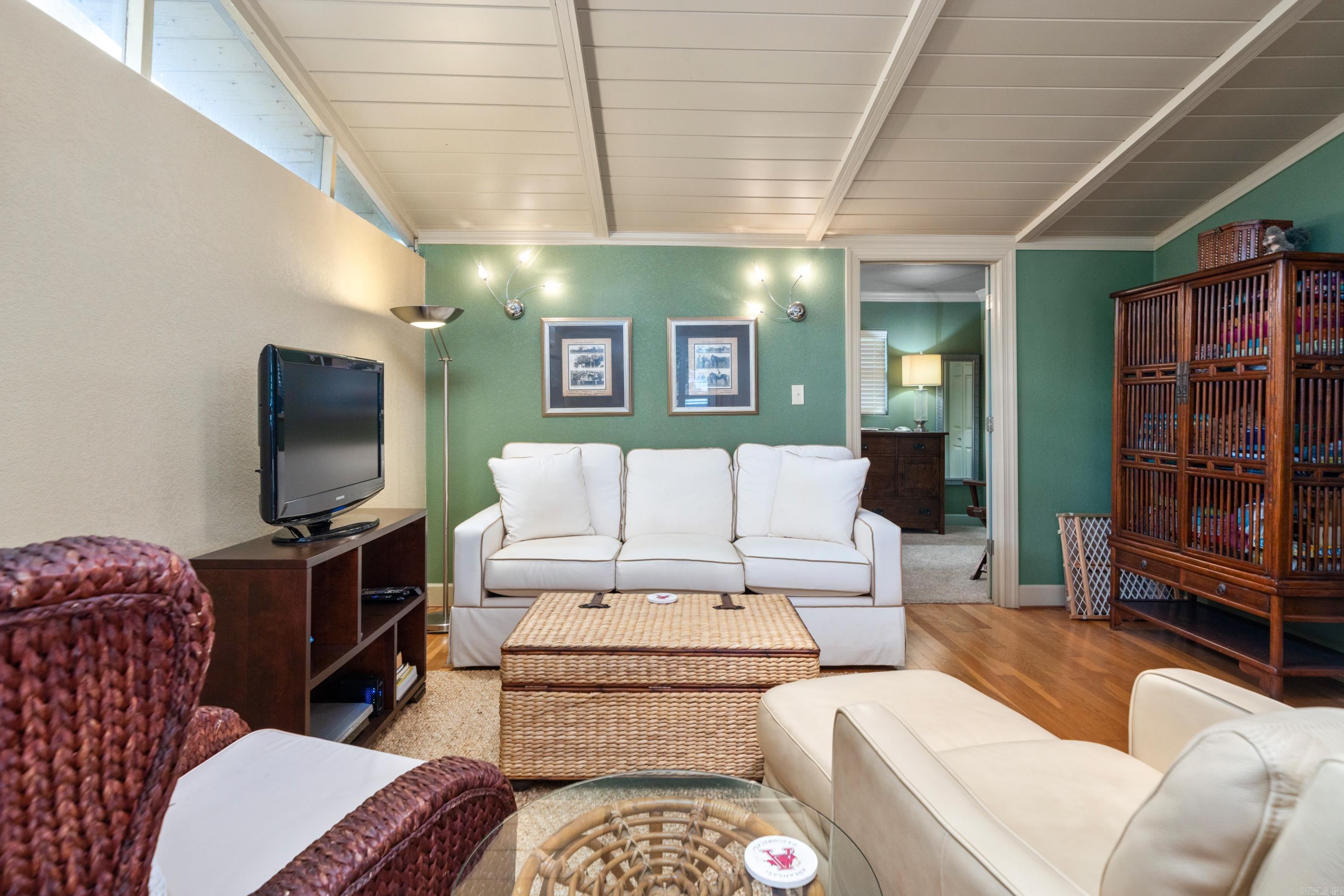 ALPINE CHALET HPR - Residential