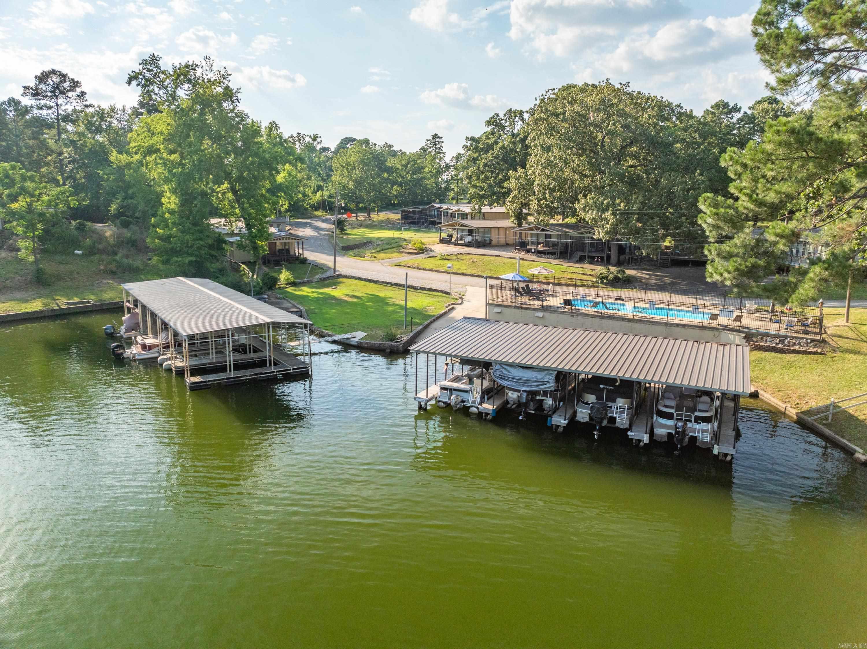 ALPINE CHALET HPR - Residential