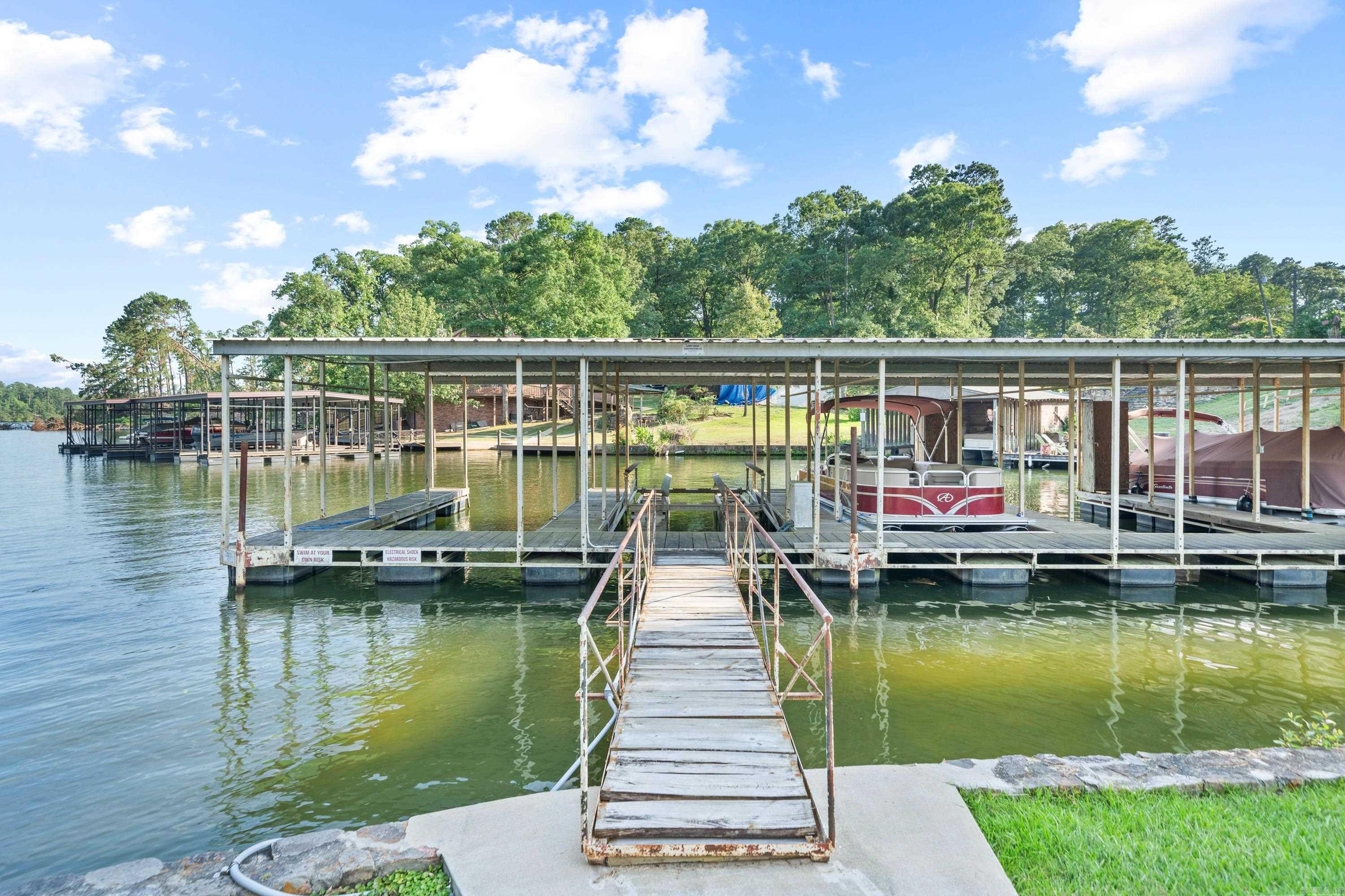 ALPINE CHALET HPR - Residential