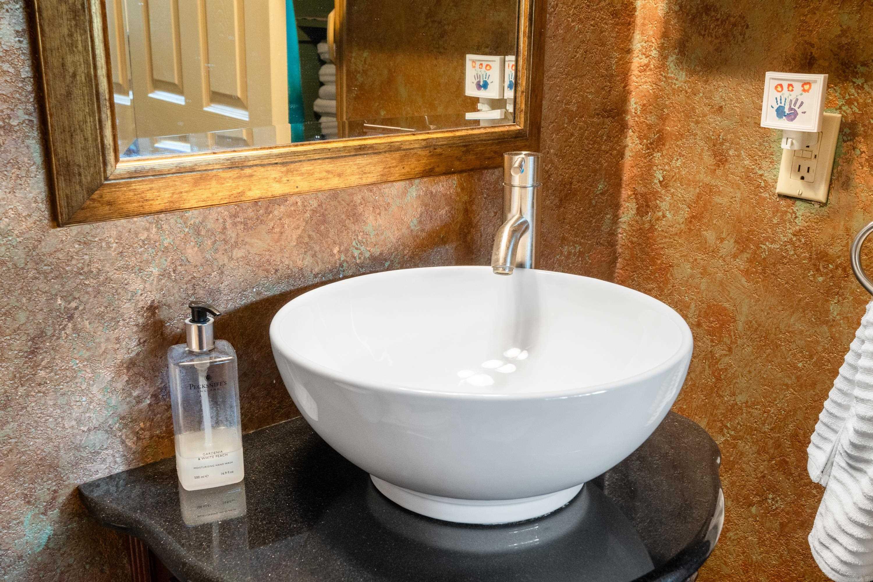 ALPINE CHALET HPR - Residential