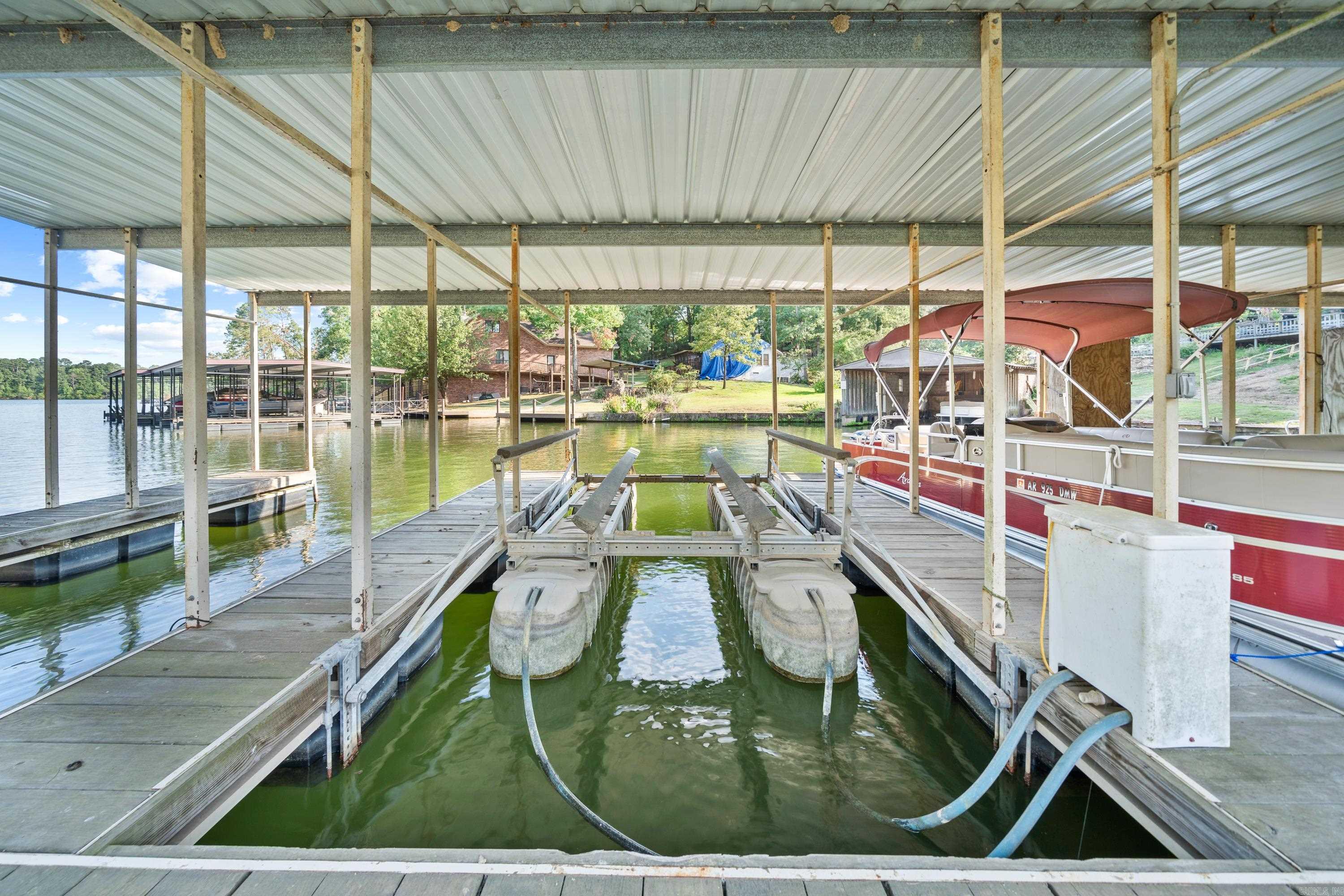 ALPINE CHALET HPR - Residential