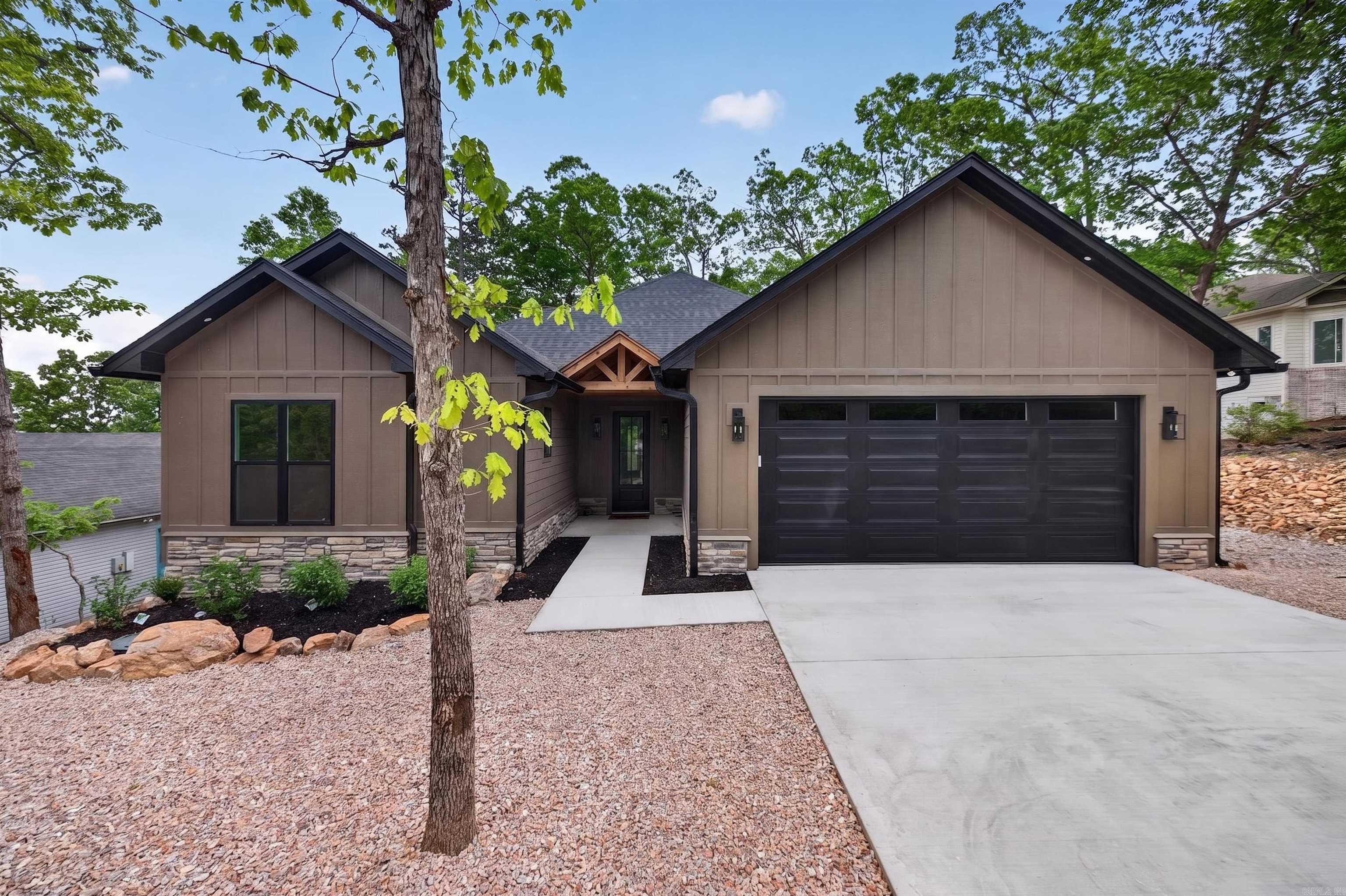 BALTANAS - Residential