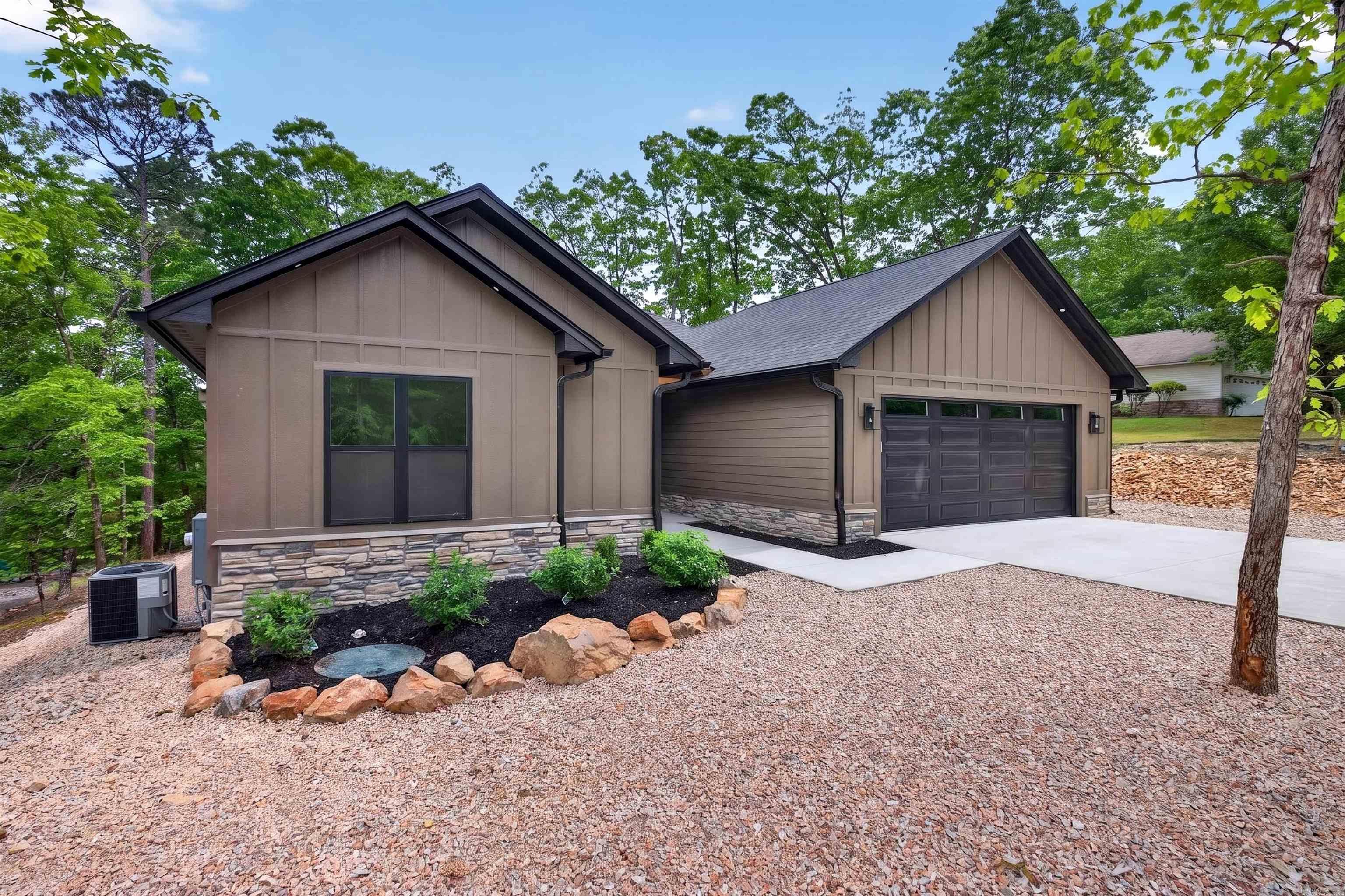 BALTANAS - Residential