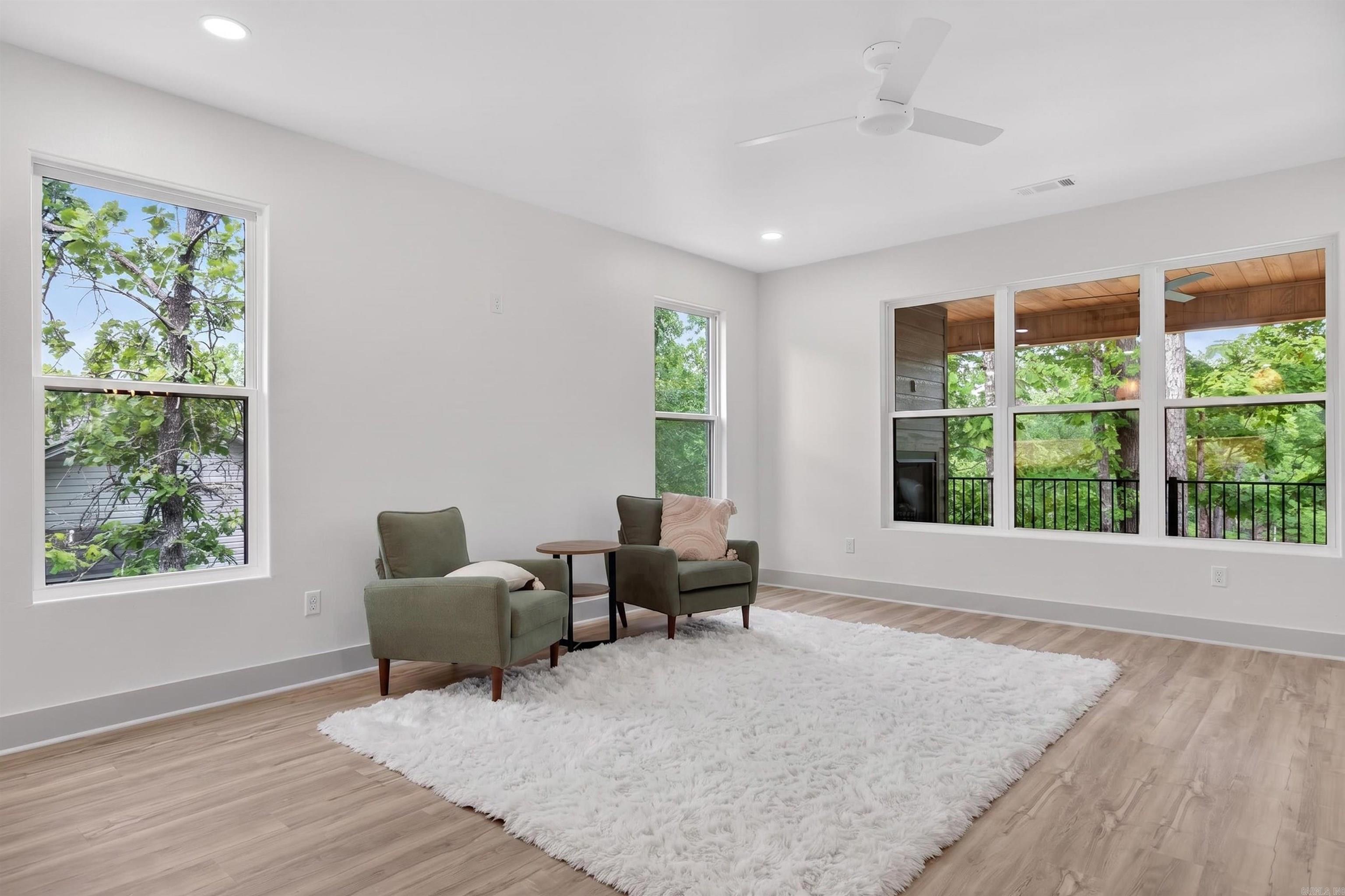 BALTANAS - Residential