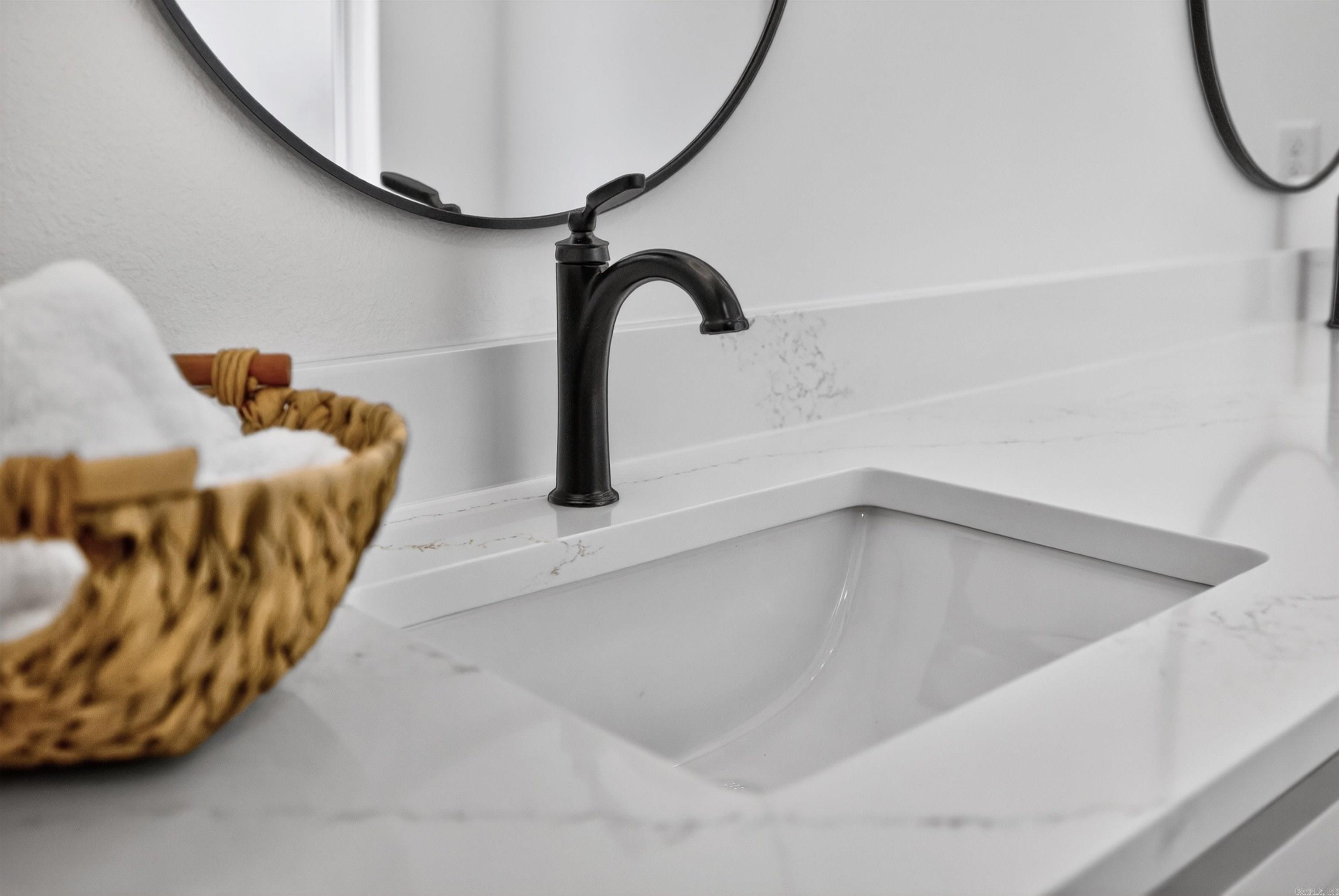 BALTANAS - Residential