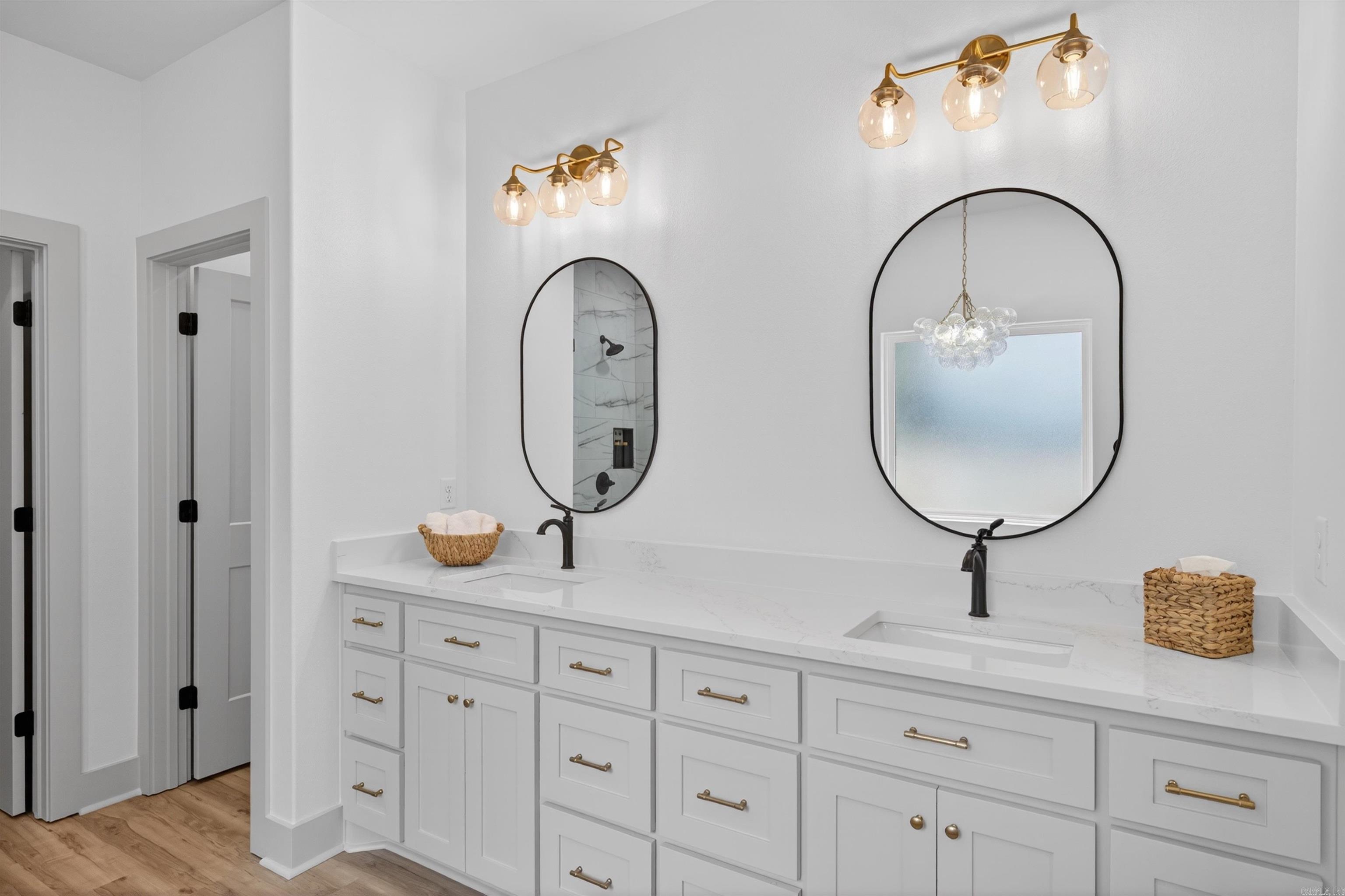 BALTANAS - Residential