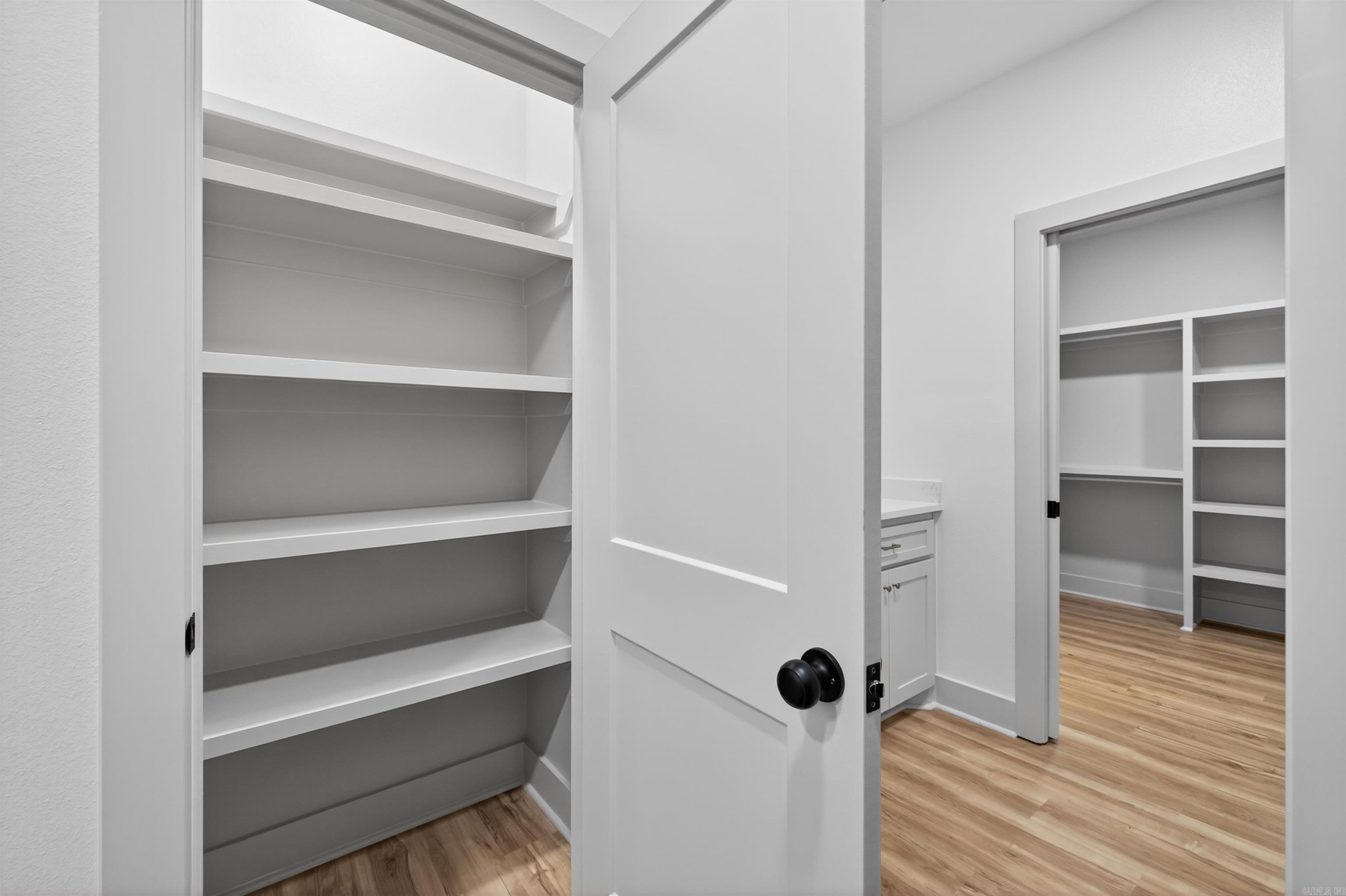 BALTANAS - Residential