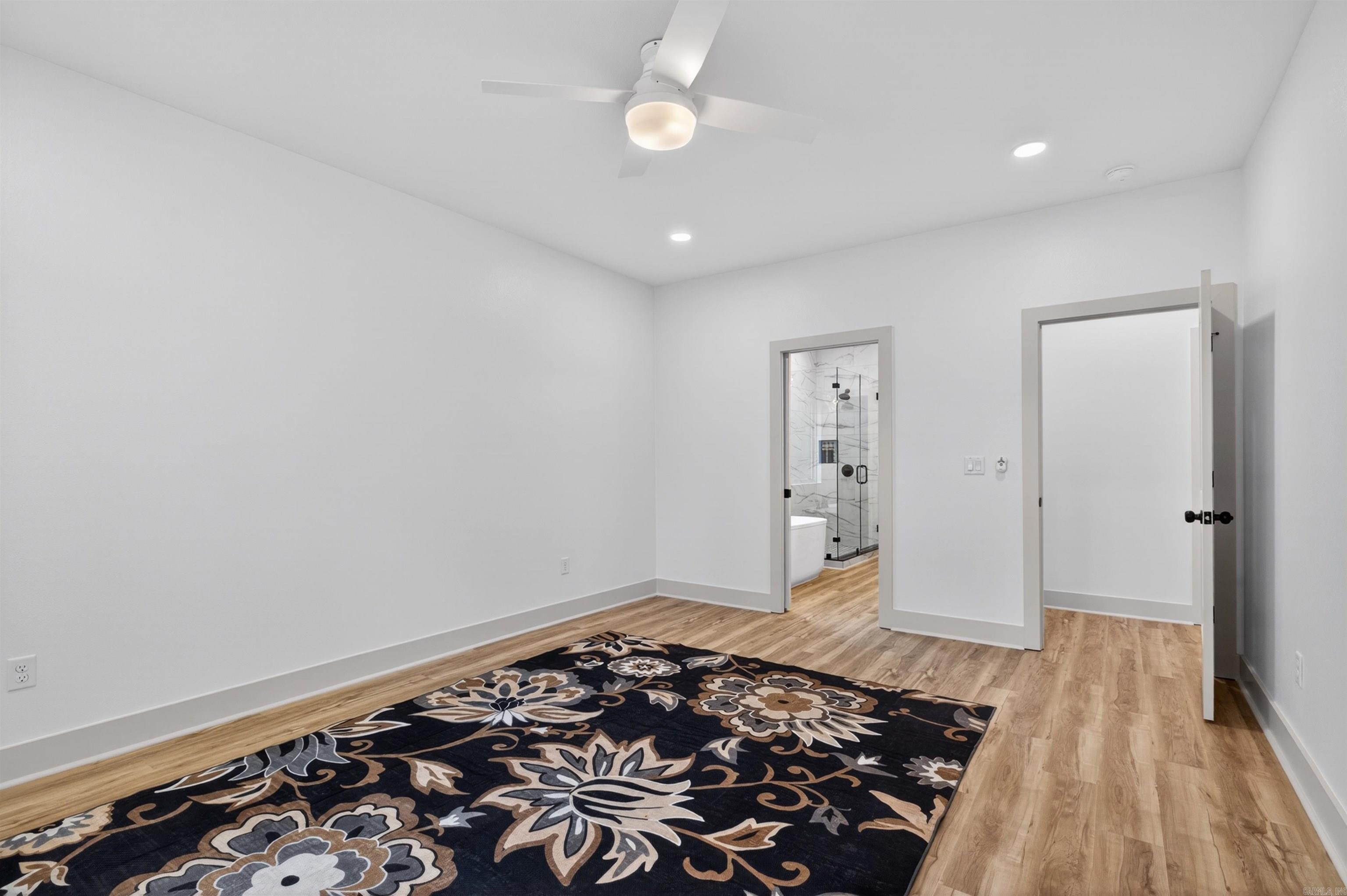 BALTANAS - Residential