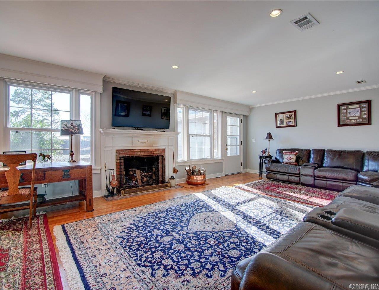 TRIVISTA - Residential