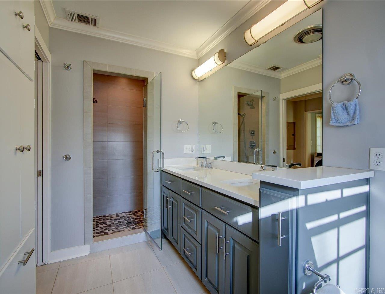 TRIVISTA - Residential