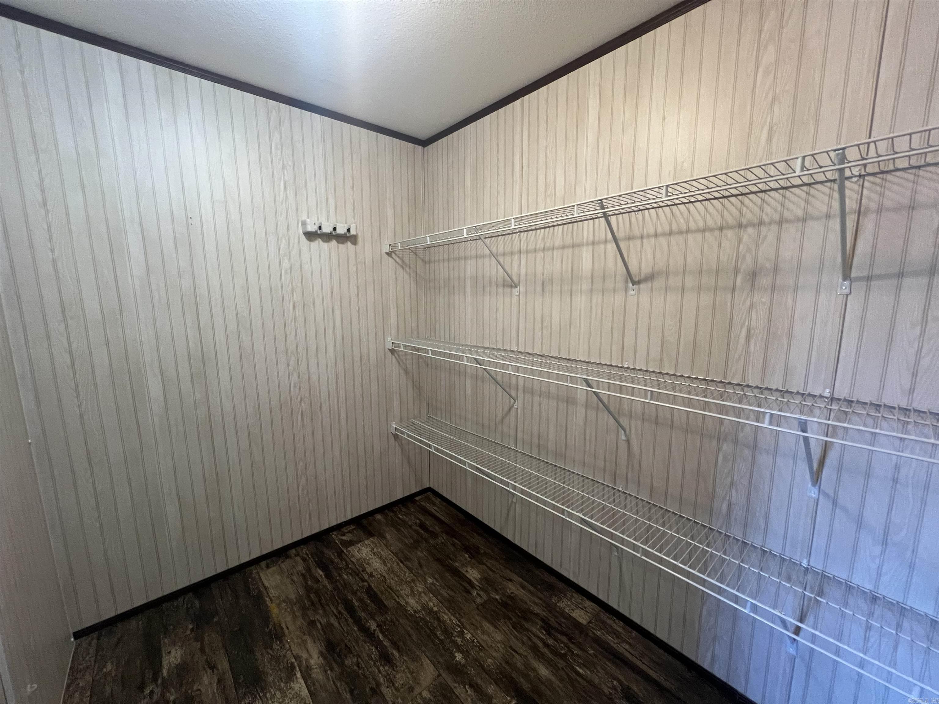 TORRO PARK - Residential