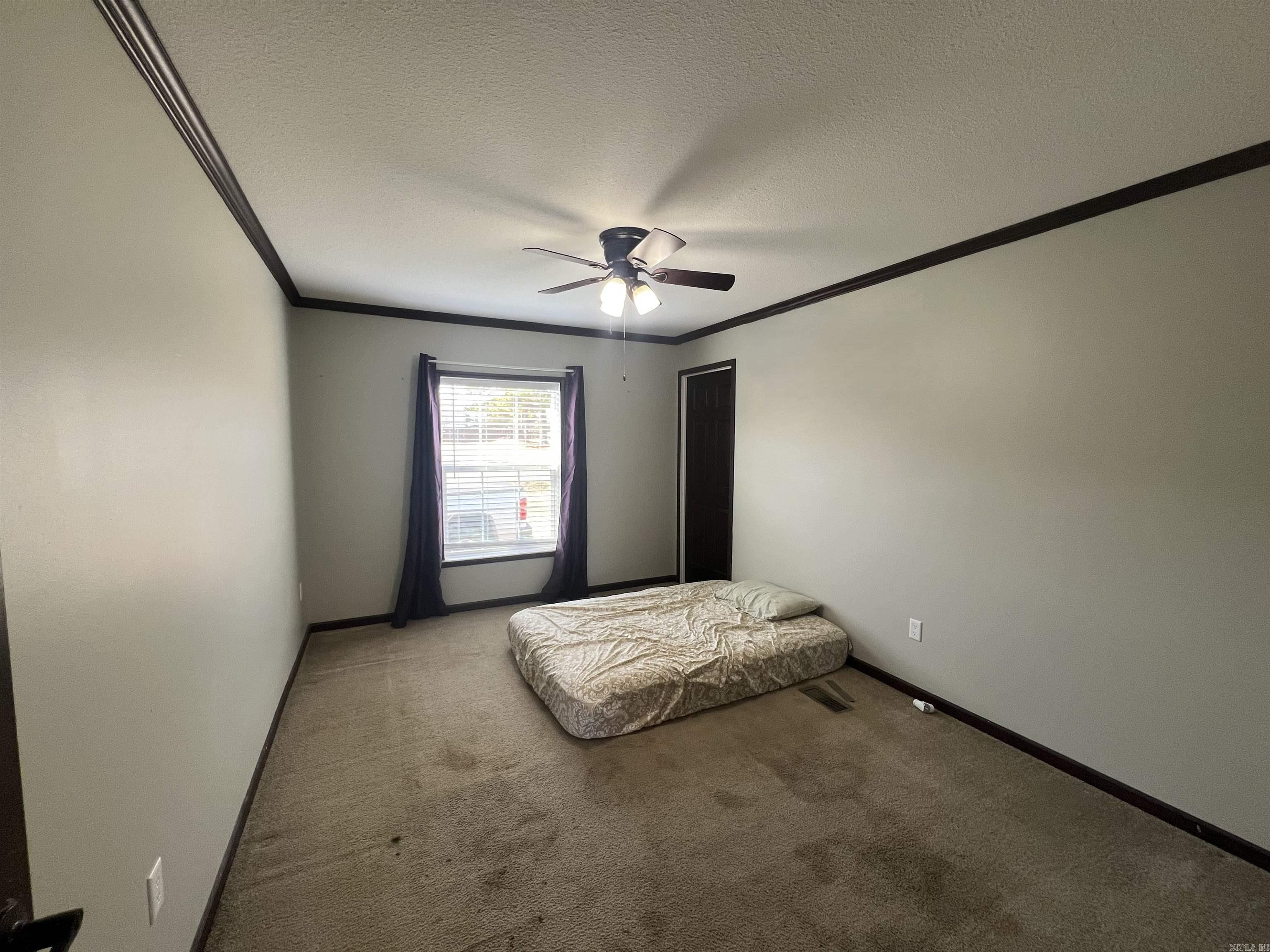 TORRO PARK - Residential