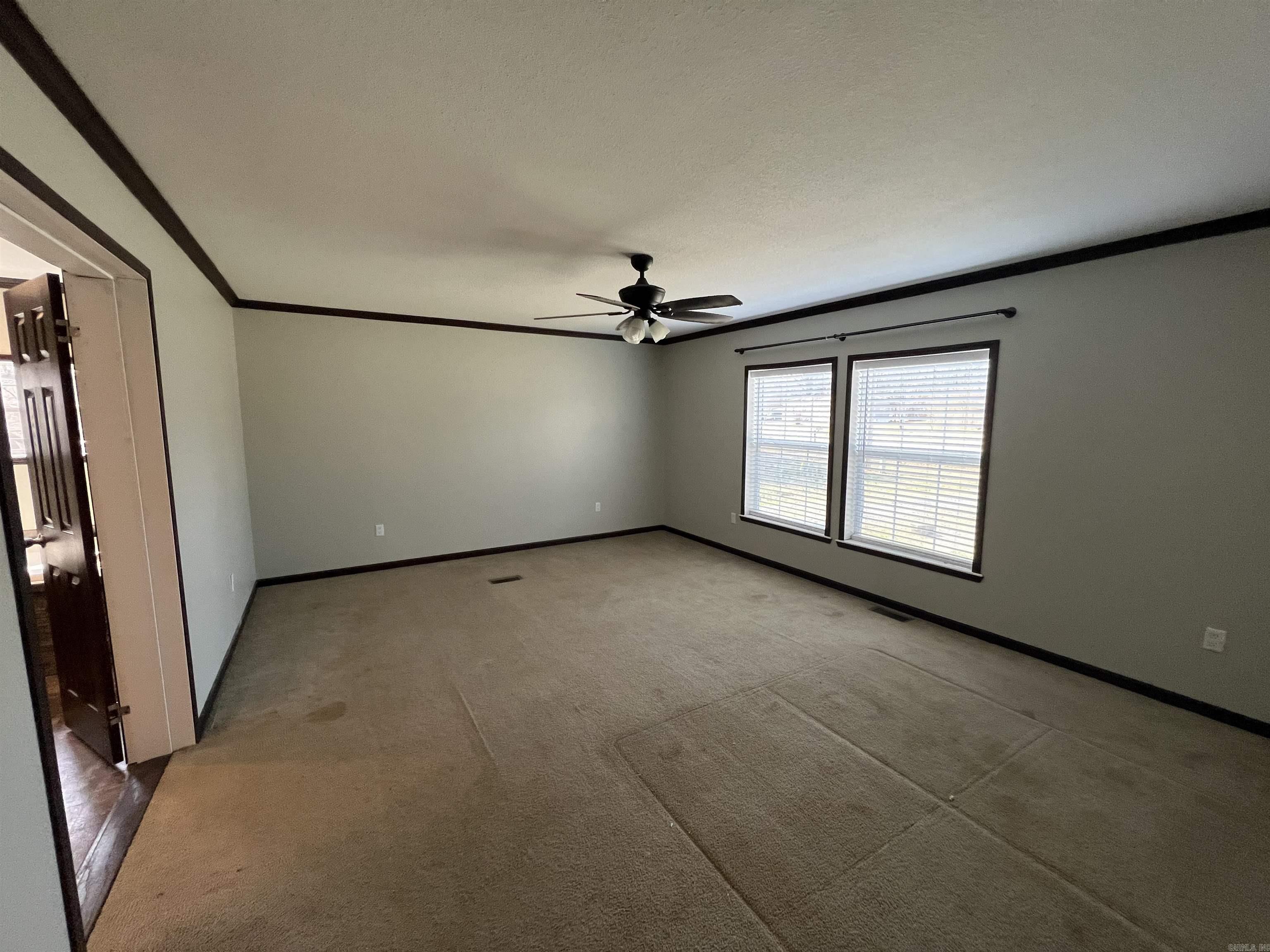 TORRO PARK - Residential