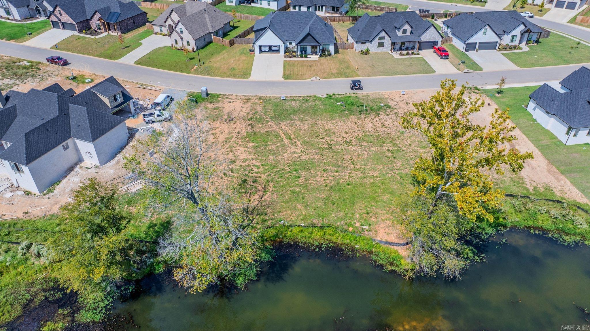 Severn Landing @ Hurricane Lake - Land