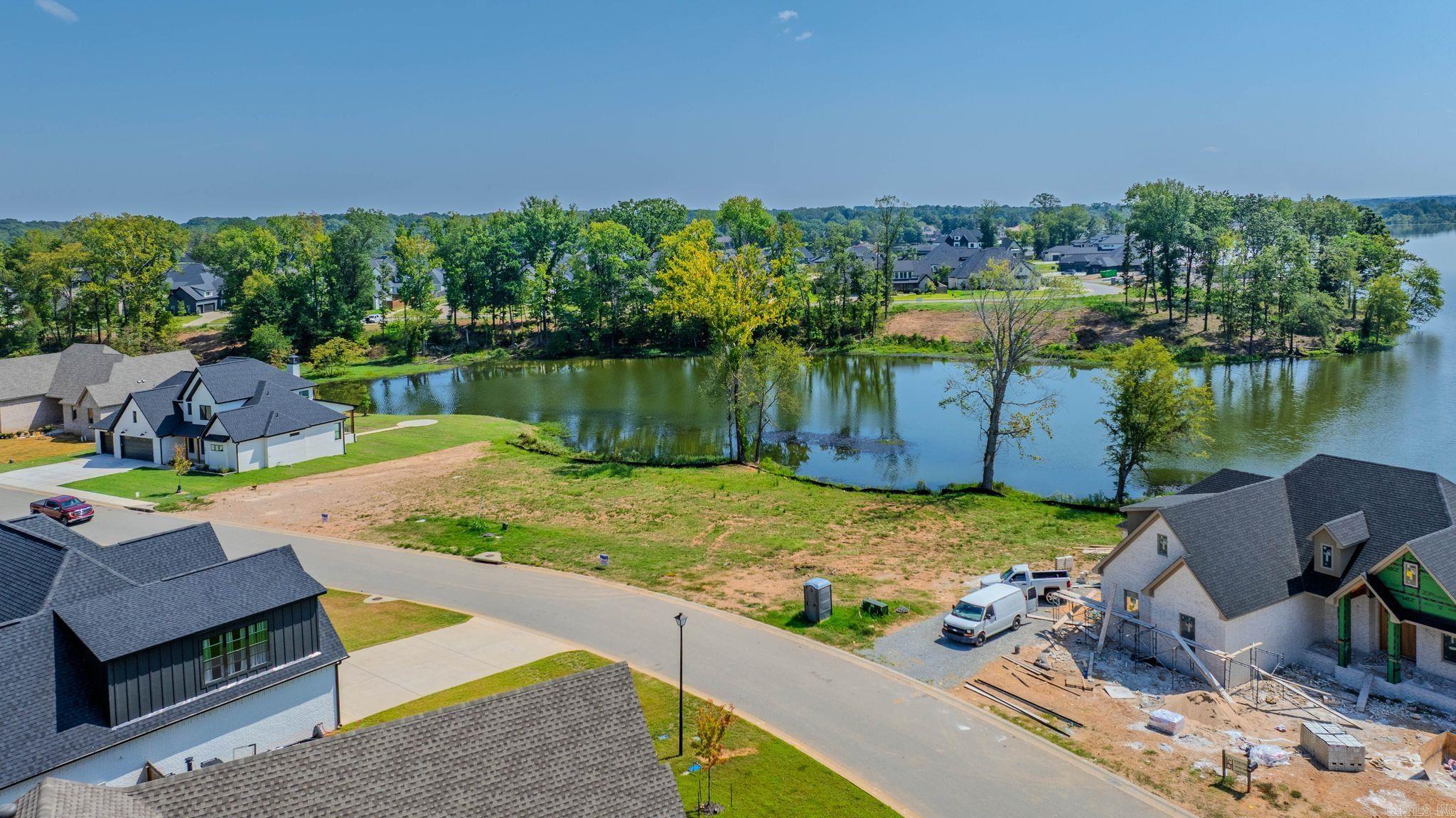 Severn Landing @ Hurricane Lake - Land