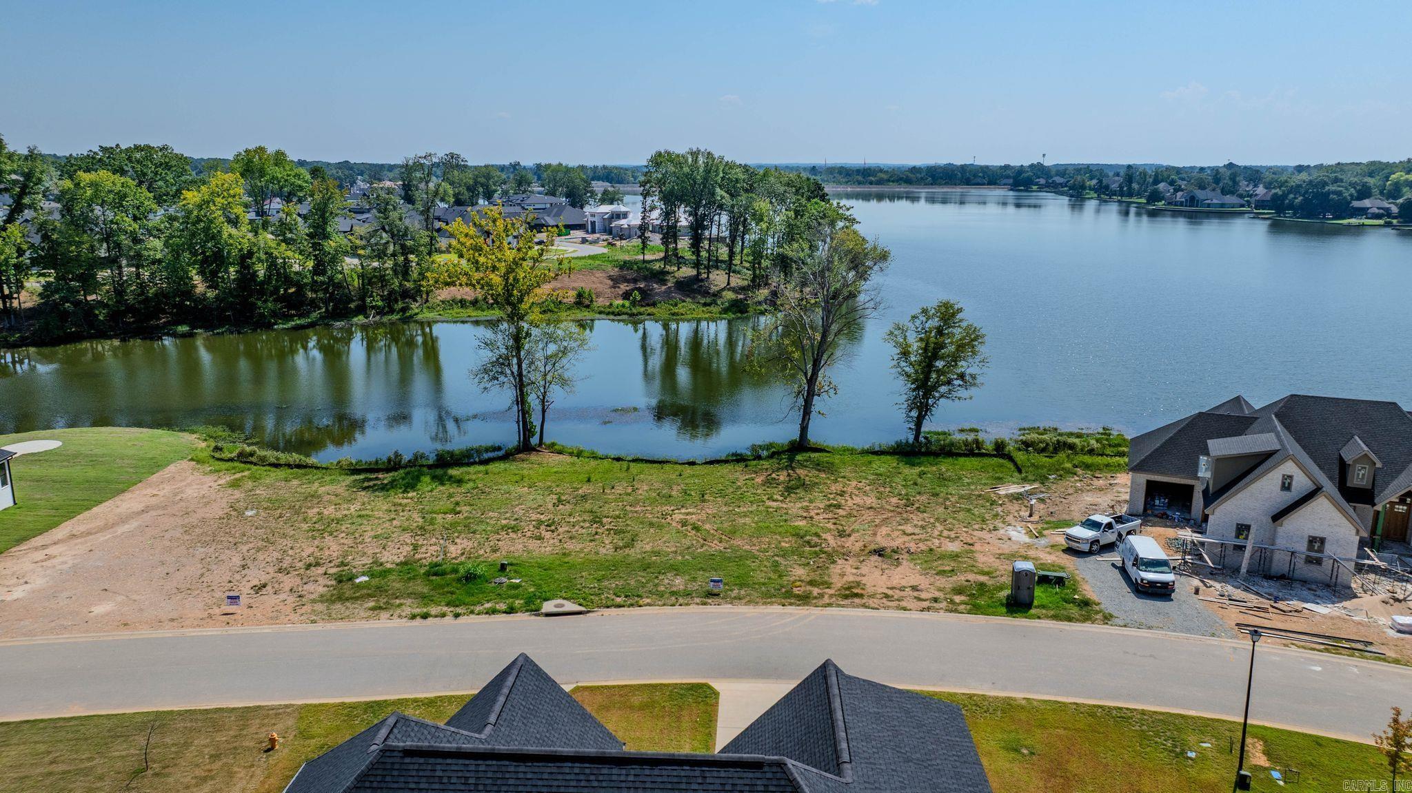 Severn Landing @ Hurricane Lake - Land