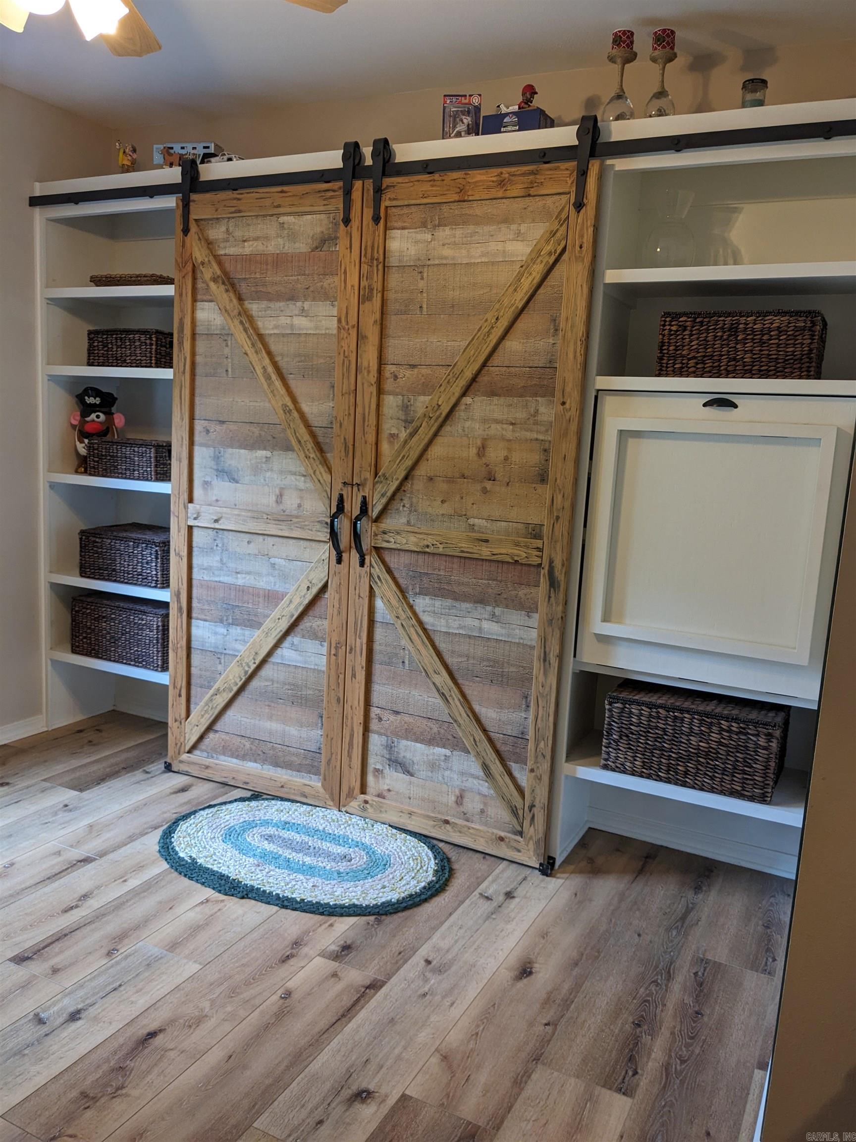 FOX RUN VILLAGE - Residential