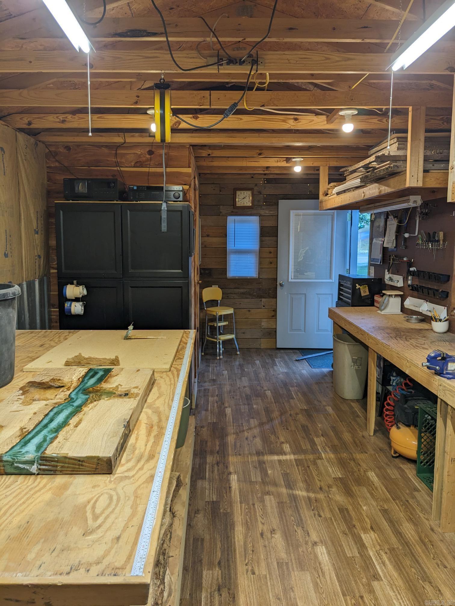 FOX RUN VILLAGE - Residential