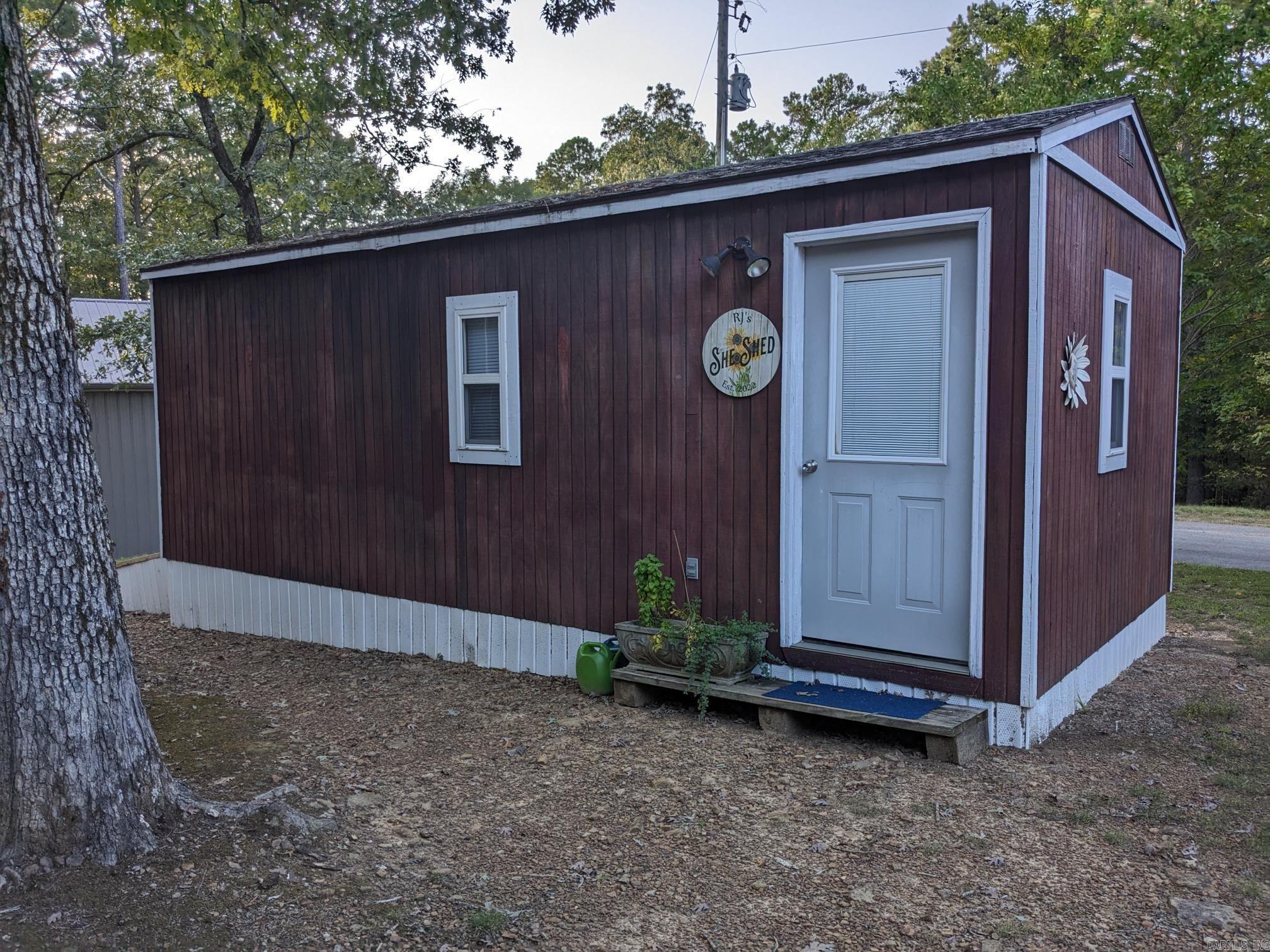 FOX RUN VILLAGE - Residential