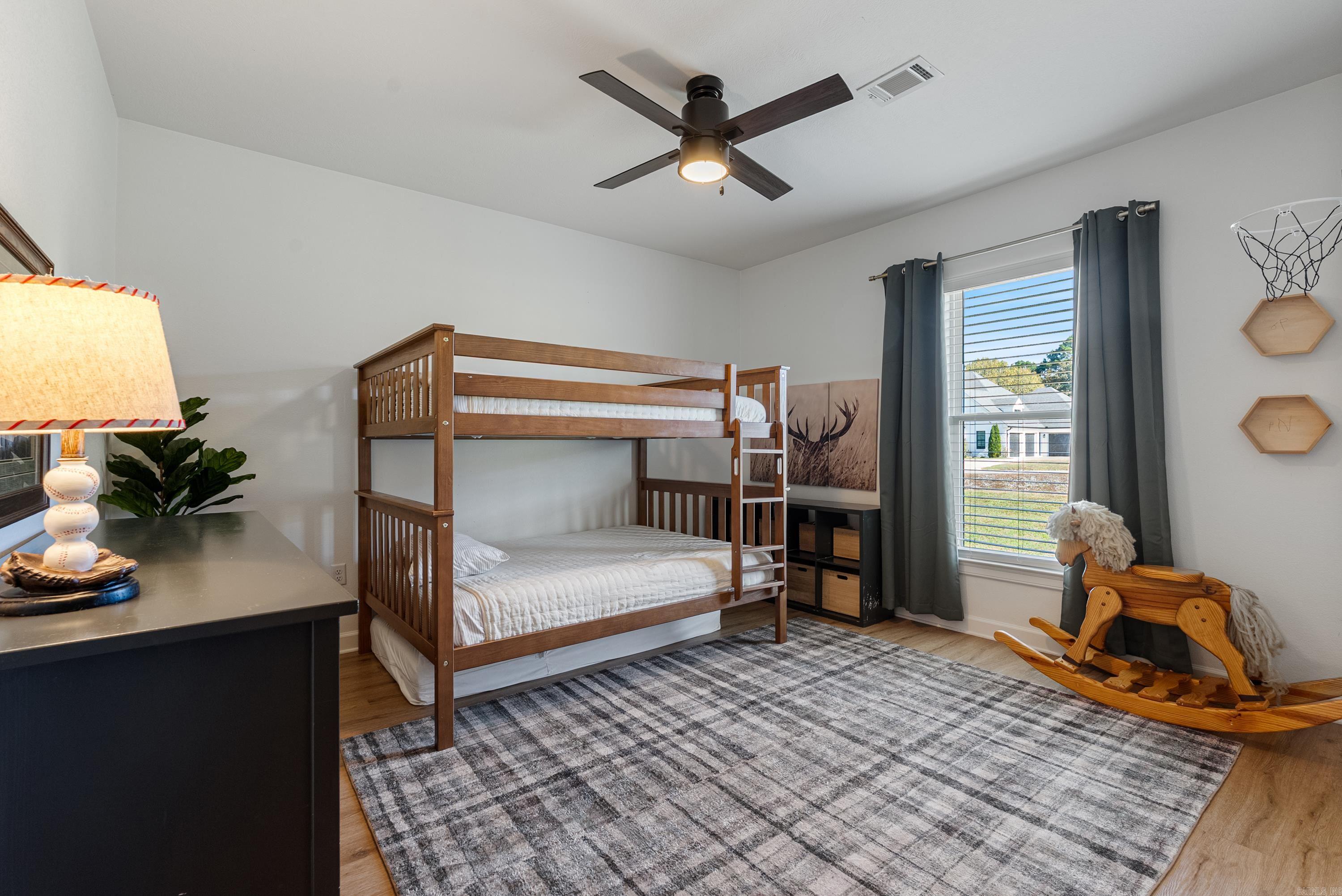 SOUTHERN MANOR - Residential