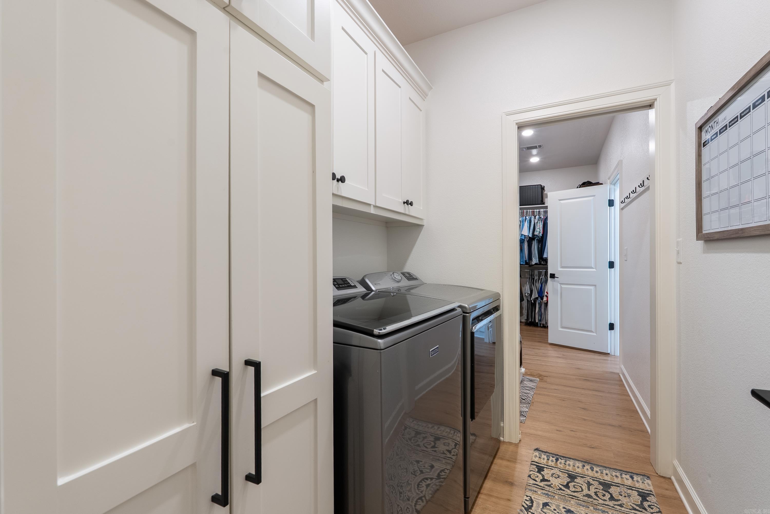 SOUTHERN MANOR - Residential