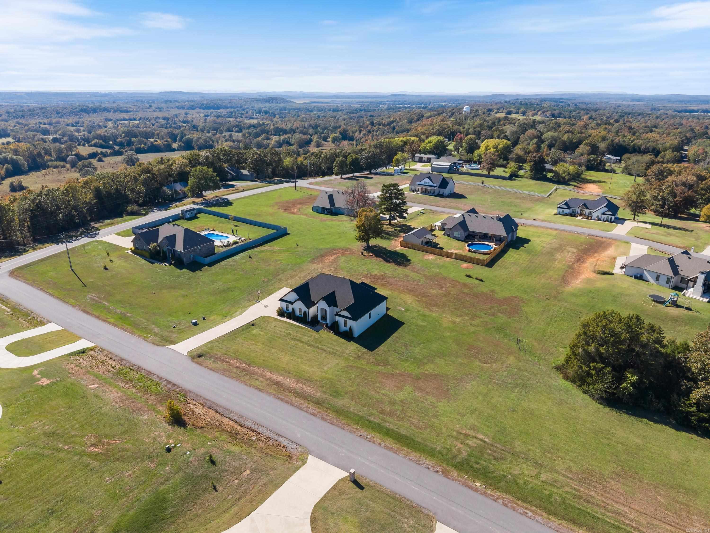 SOUTHERN MANOR - Residential