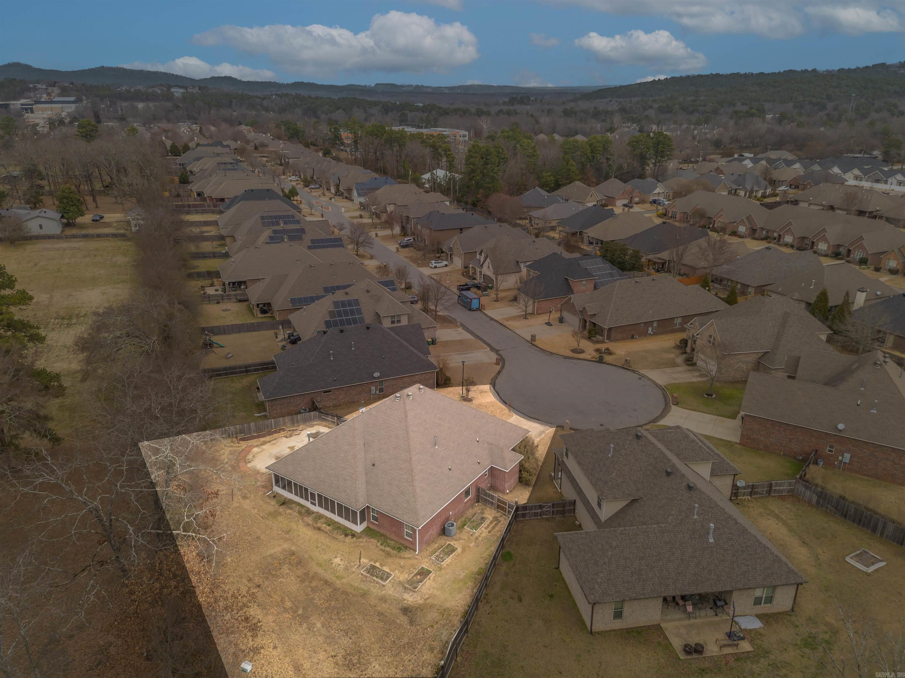 FOREST VALLEY - Residential