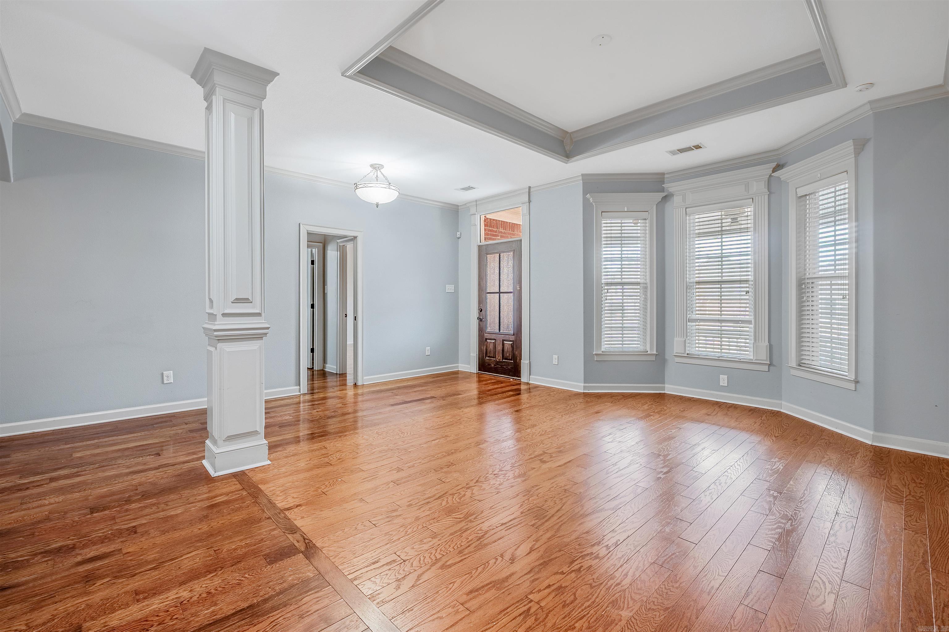 FOREST VALLEY - Residential