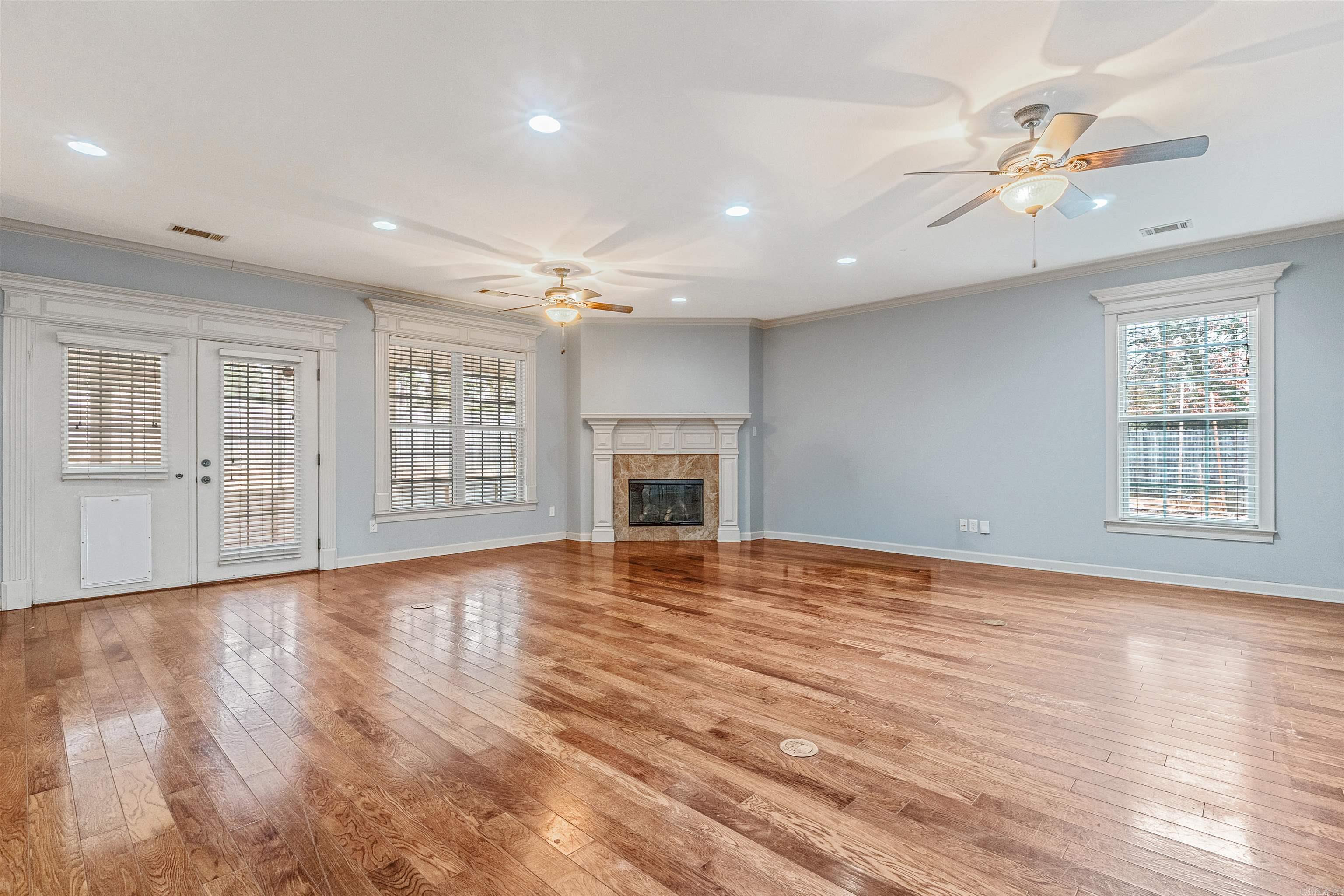 FOREST VALLEY - Residential