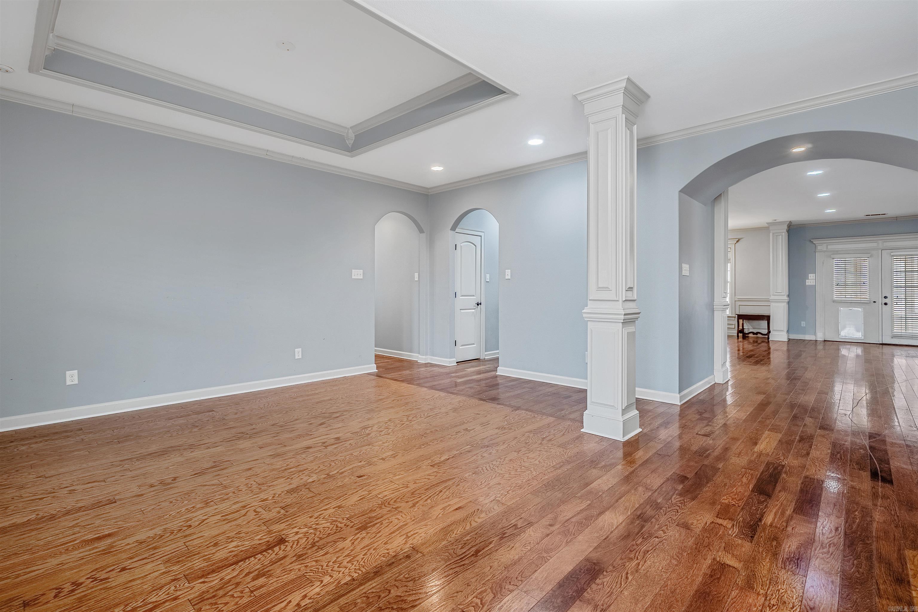 FOREST VALLEY - Residential