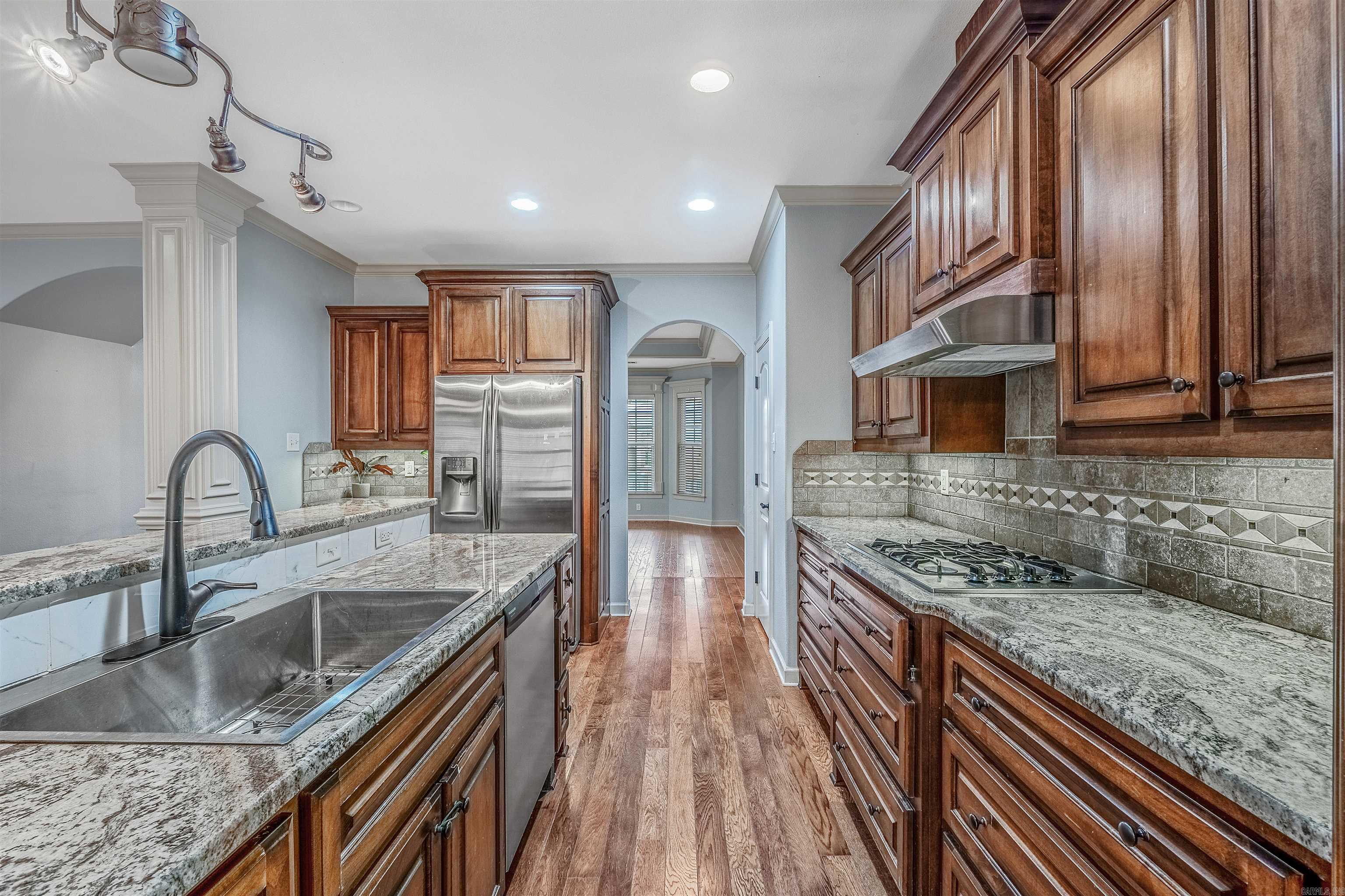 FOREST VALLEY - Residential