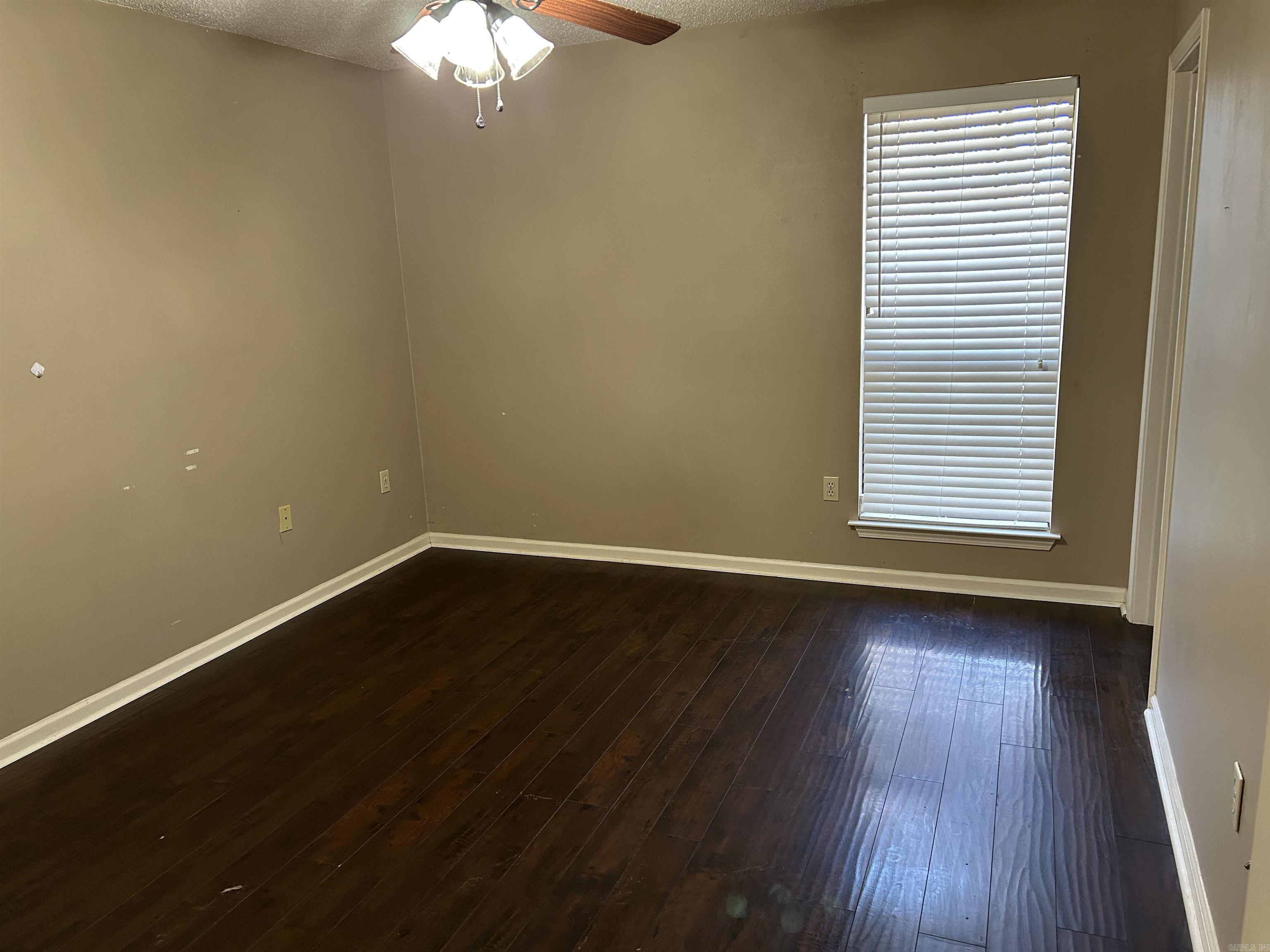 SUMMERCHASE - Residential