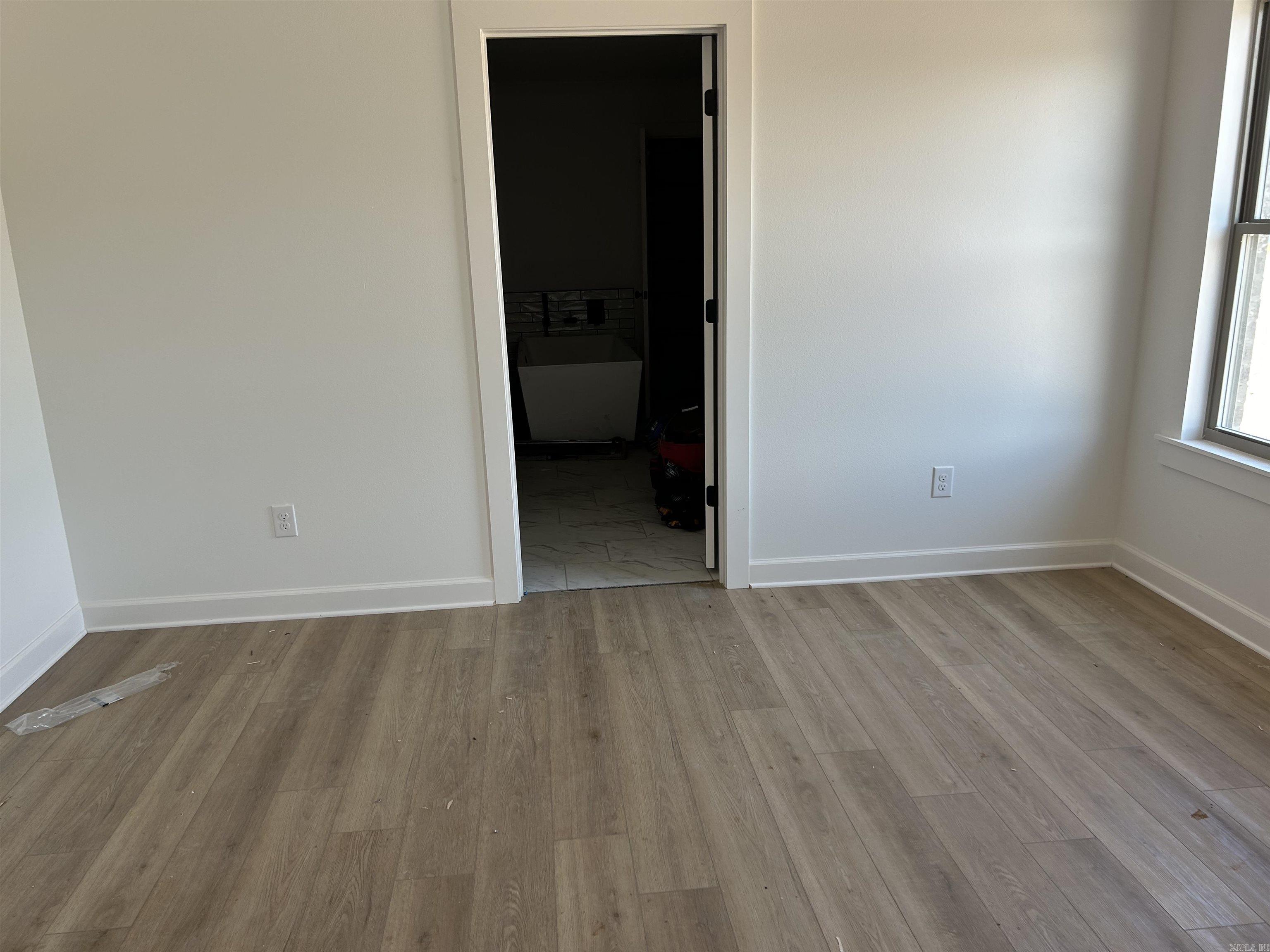 JAXON TERRACE - Residential