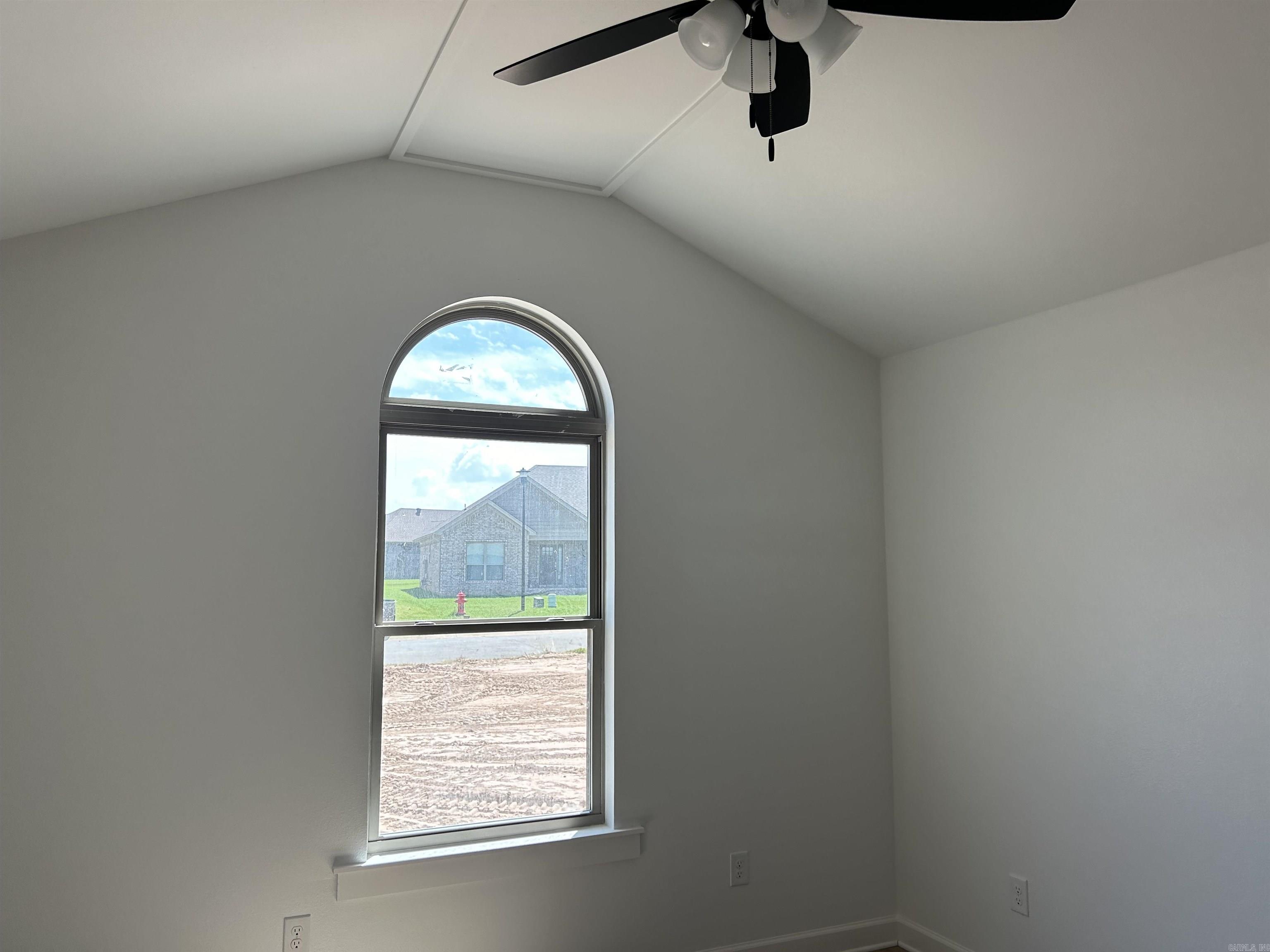 JAXON TERRACE - Residential