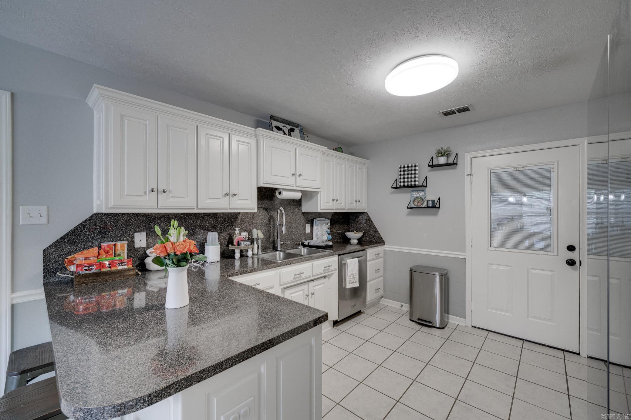 HILLTOP ADDITION - Residential