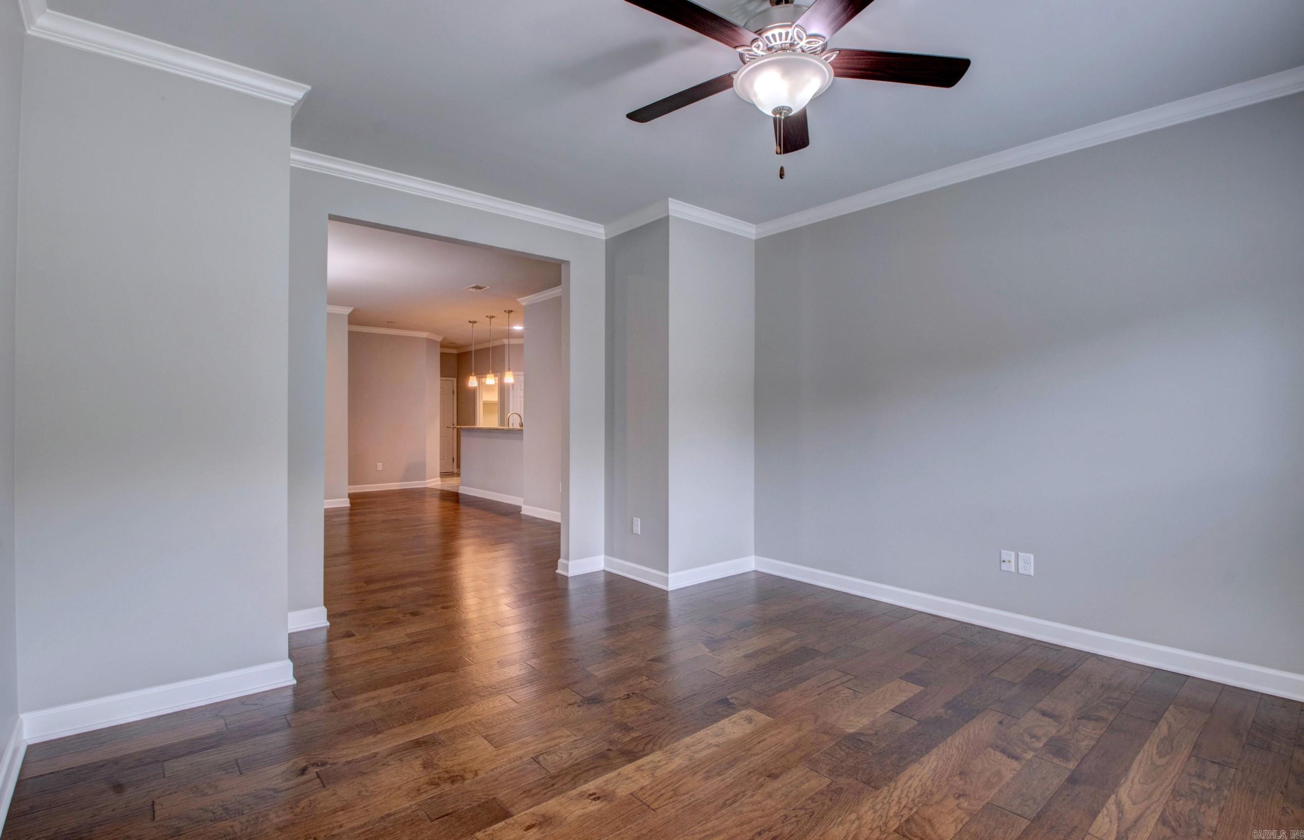 MOUNTAIN TERRACE ESTATES TOWNHOM - Residential