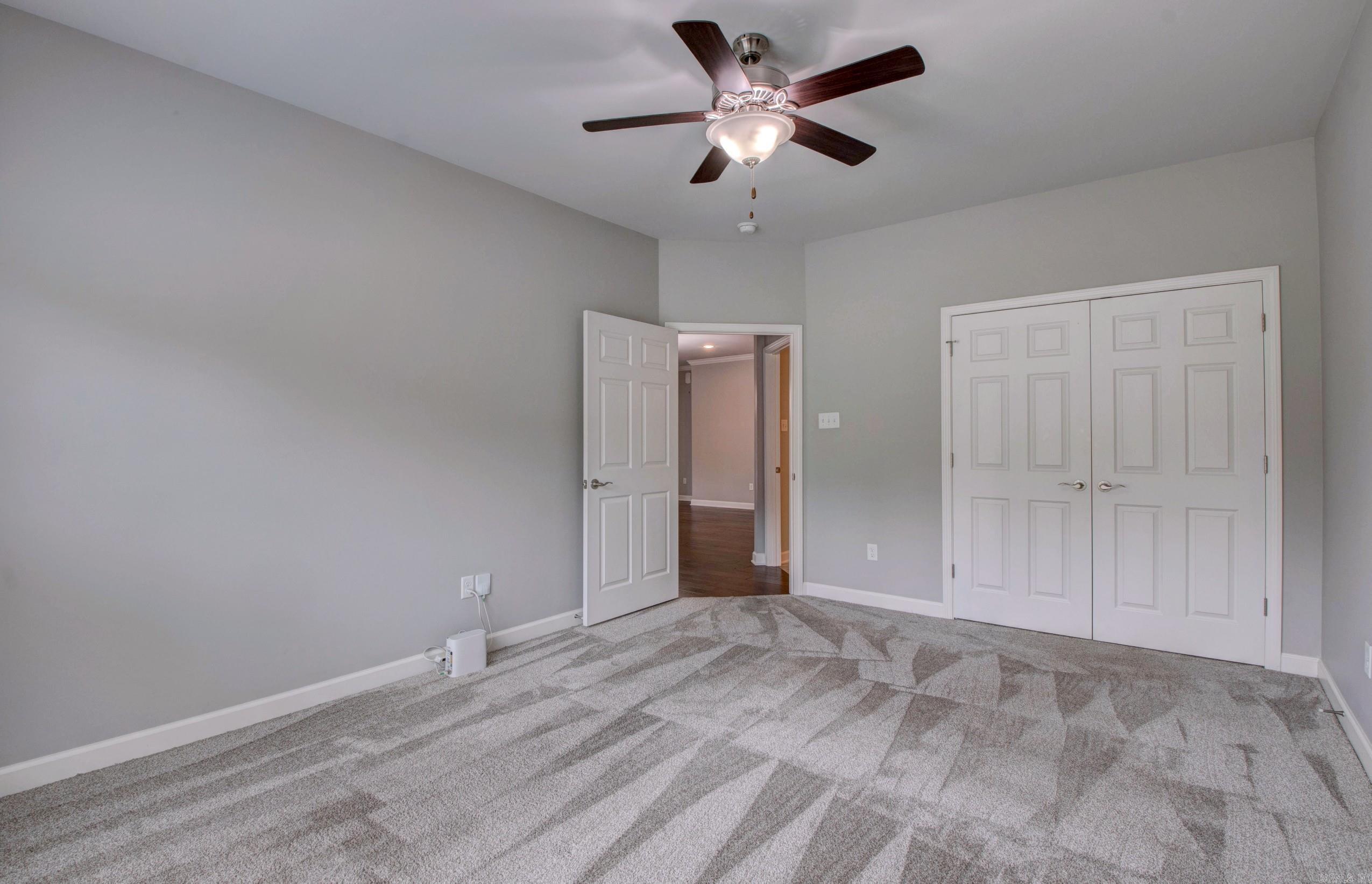 MOUNTAIN TERRACE ESTATES TOWNHOM - Residential