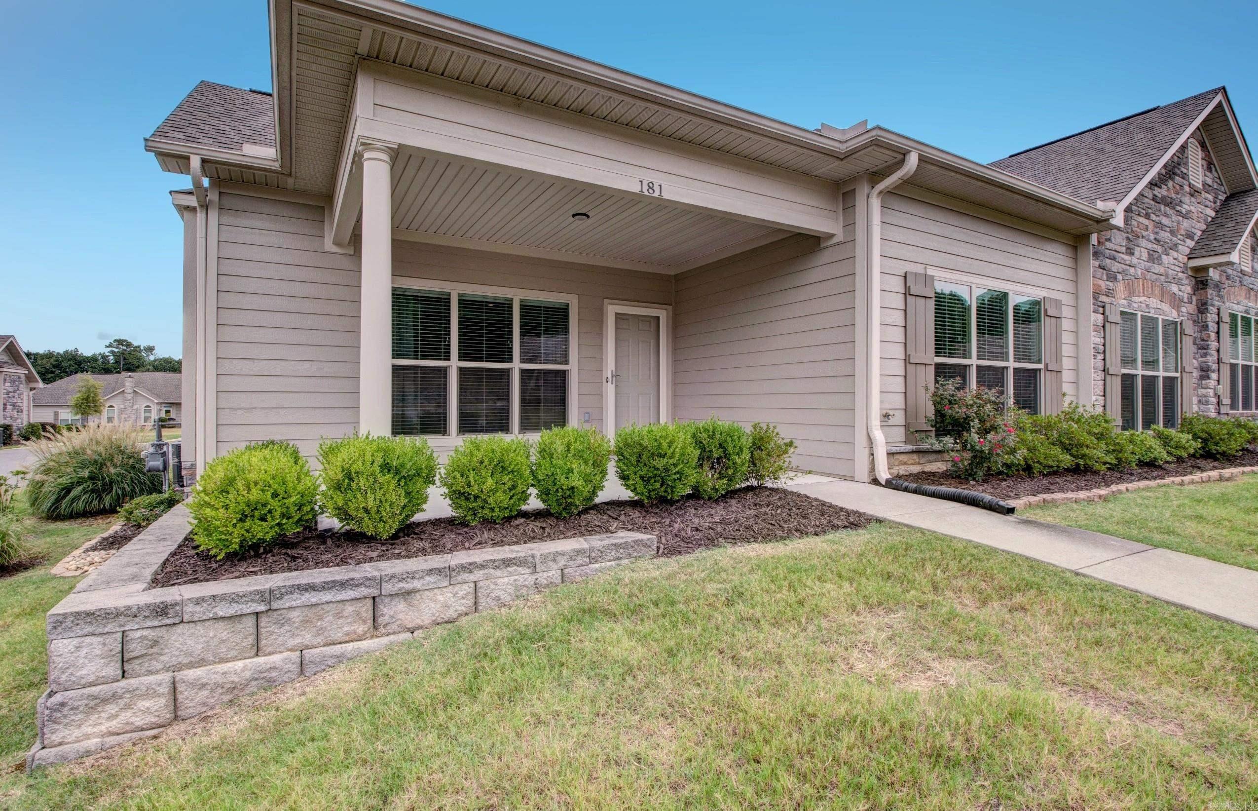 MOUNTAIN TERRACE ESTATES TOWNHOM - Residential