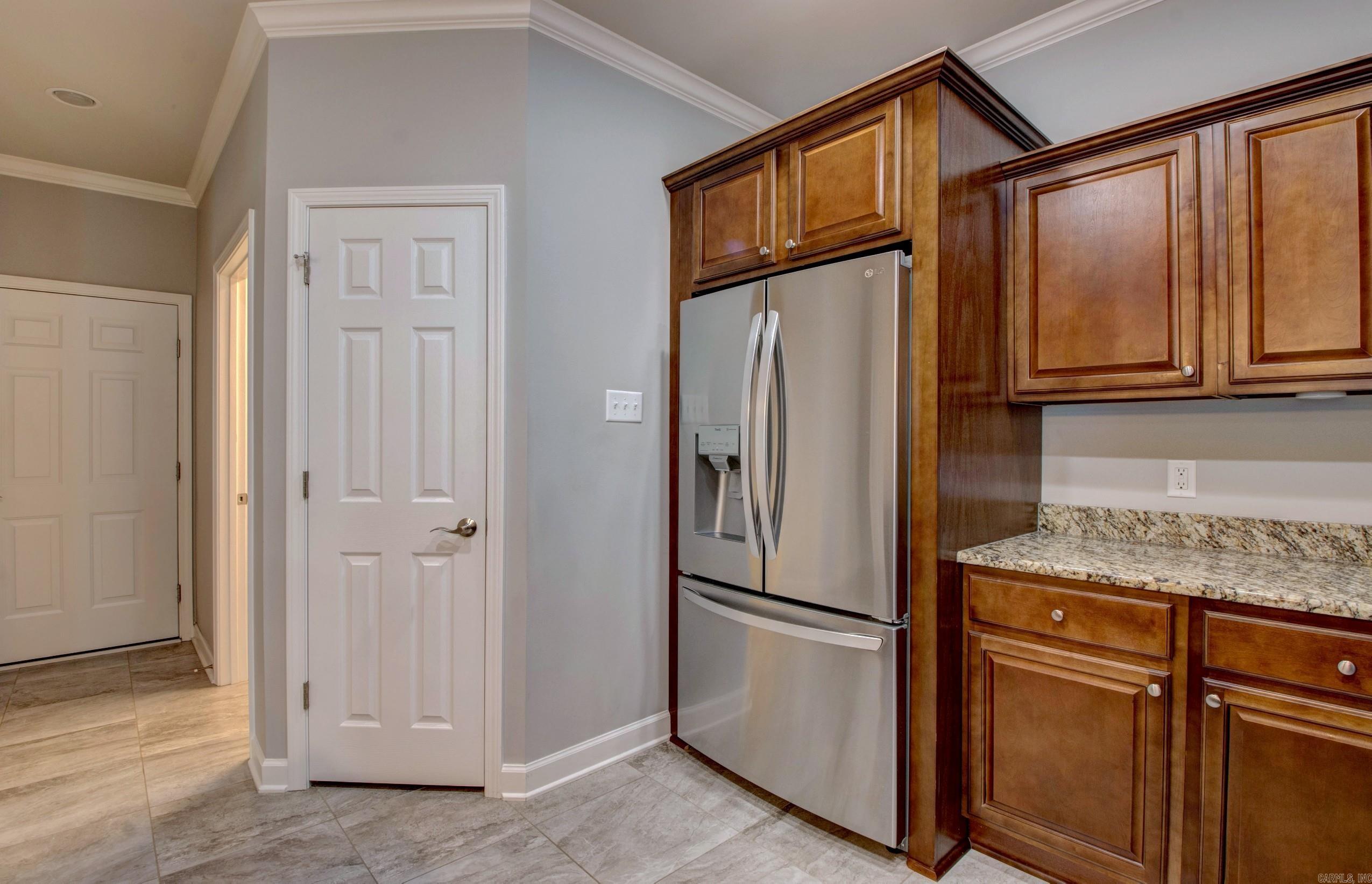 MOUNTAIN TERRACE ESTATES TOWNHOM - Residential