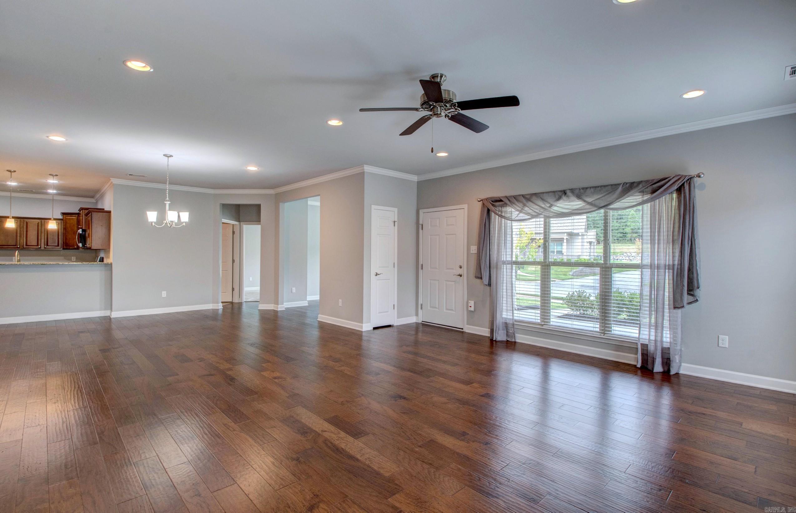 MOUNTAIN TERRACE ESTATES TOWNHOM - Residential