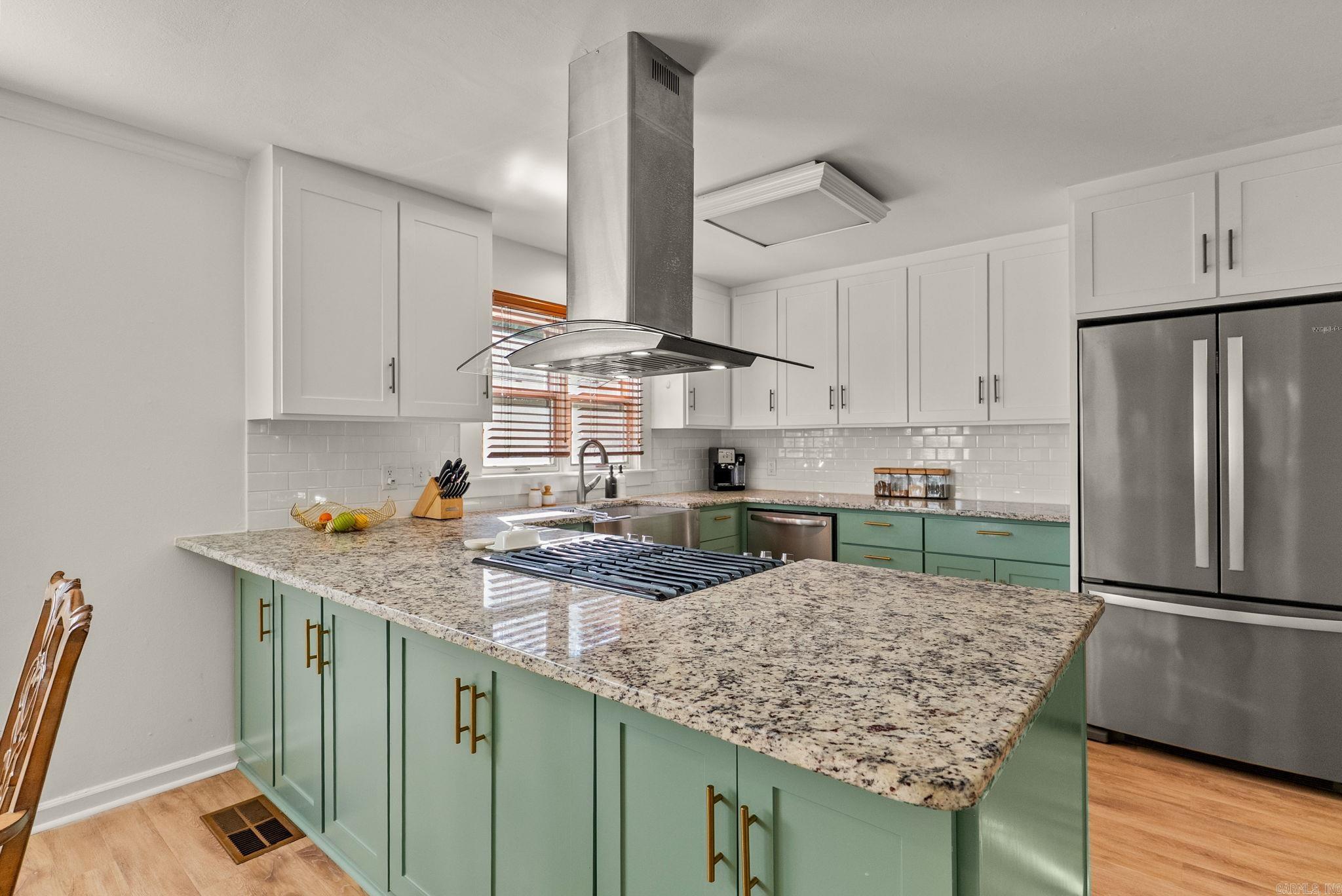 PASCHAL HEIGHTS - Residential