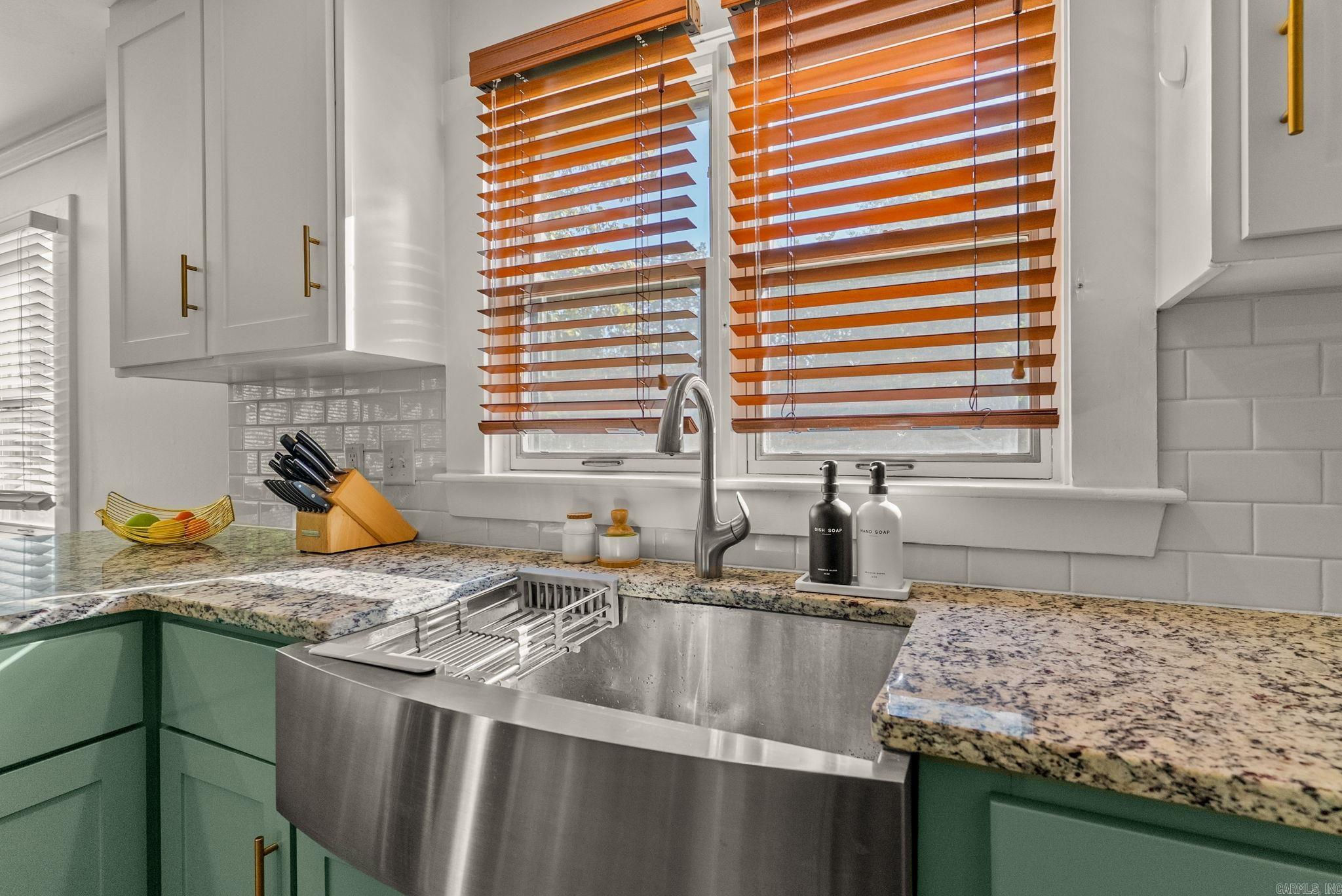PASCHAL HEIGHTS - Residential