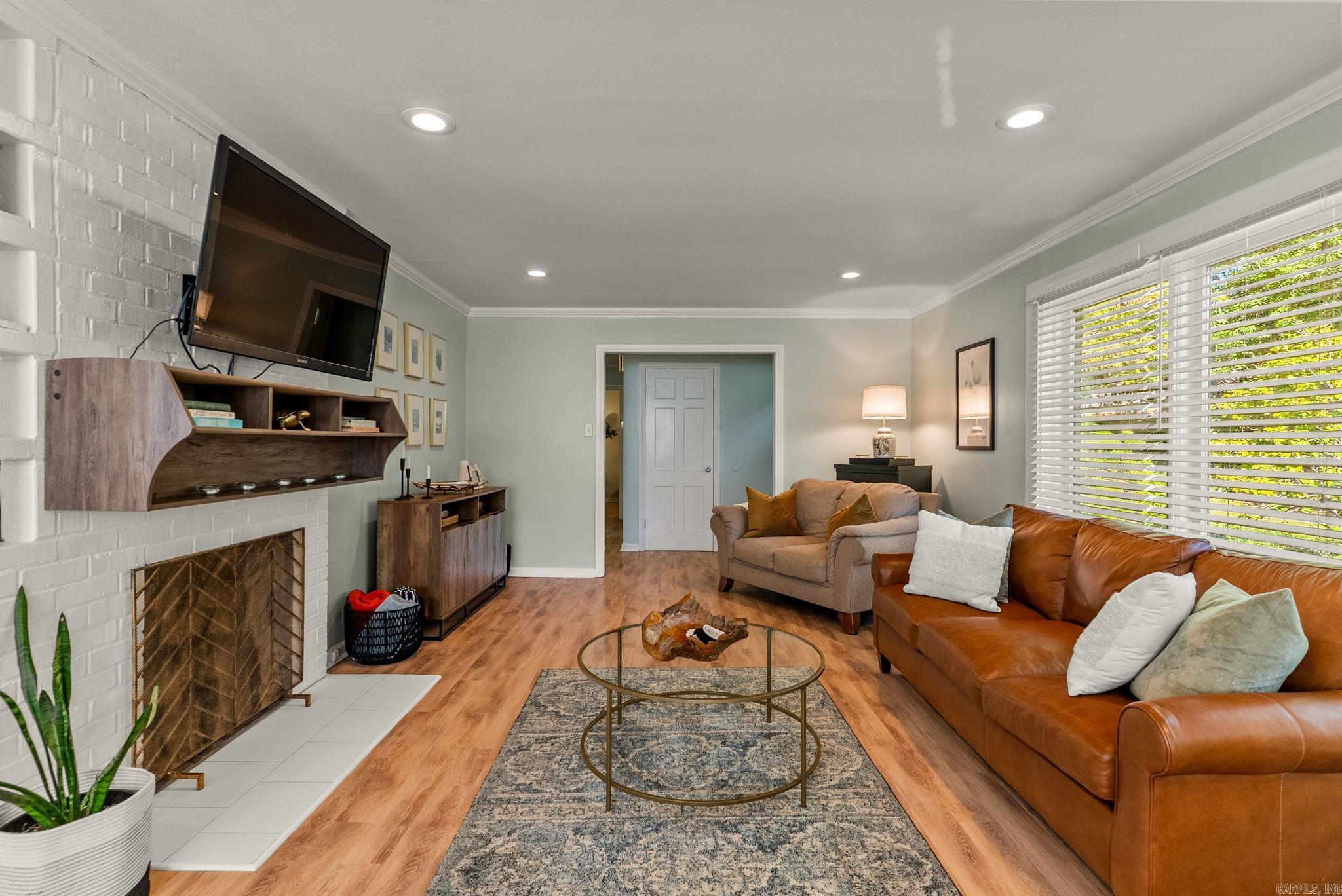 PASCHAL HEIGHTS - Residential