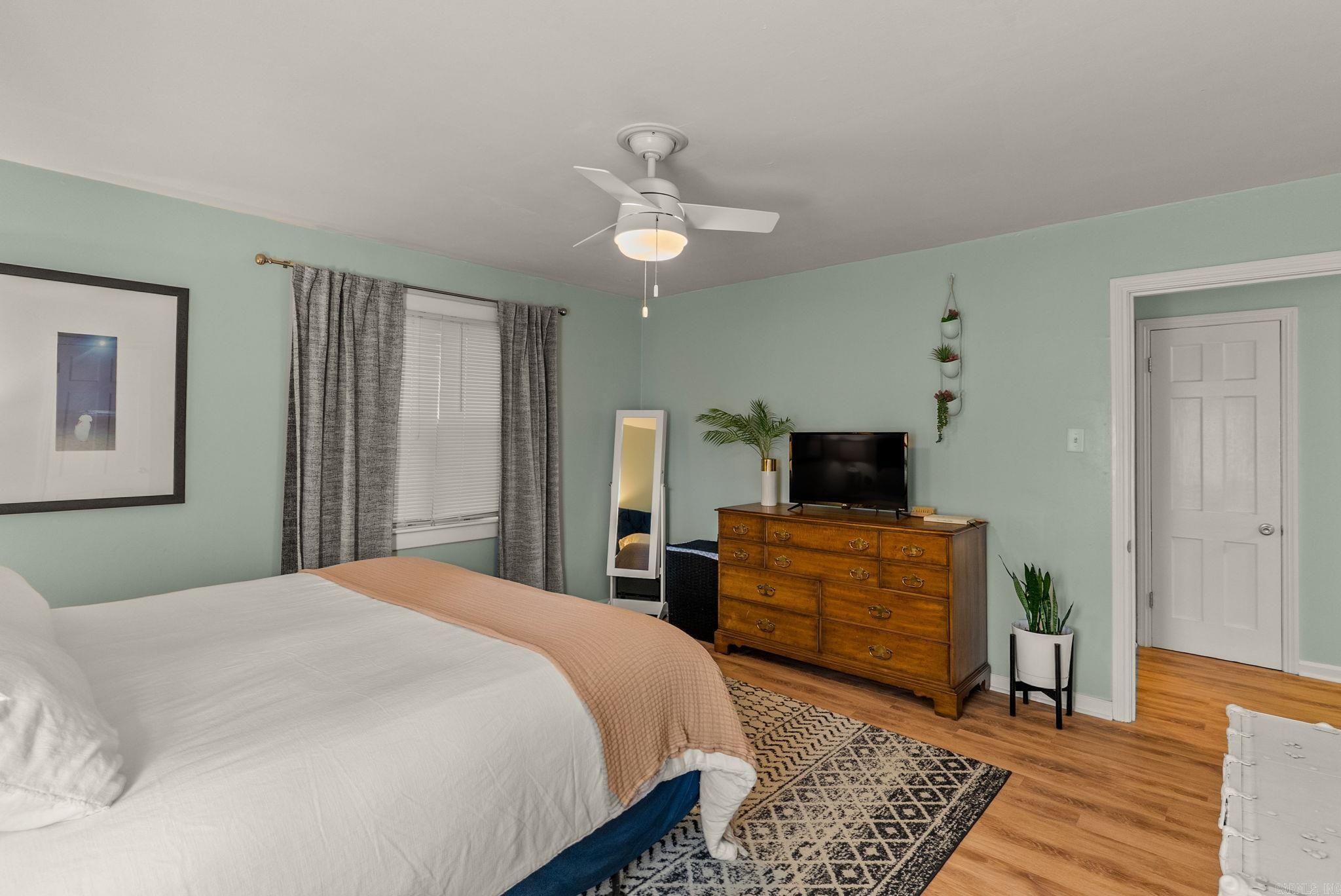 PASCHAL HEIGHTS - Residential
