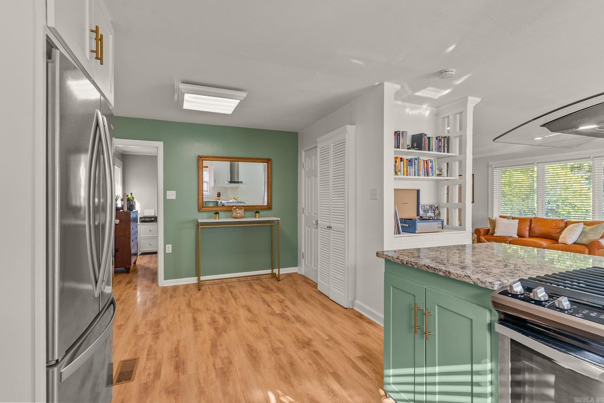 PASCHAL HEIGHTS - Residential