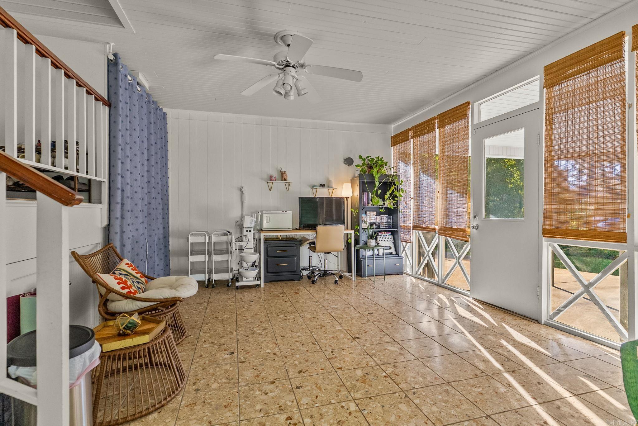 PASCHAL HEIGHTS - Residential