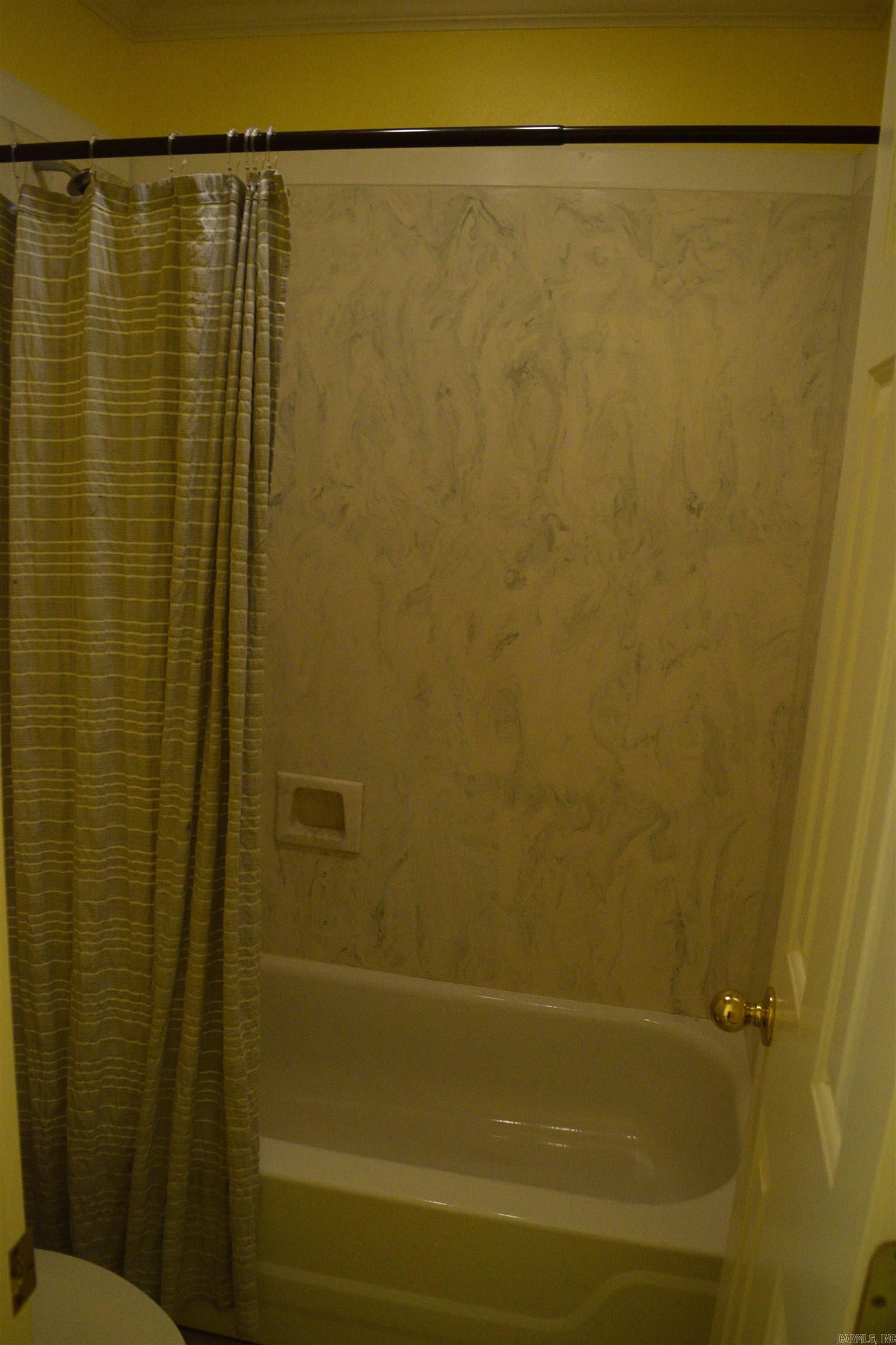 Lakewood Hills Condo - Residential