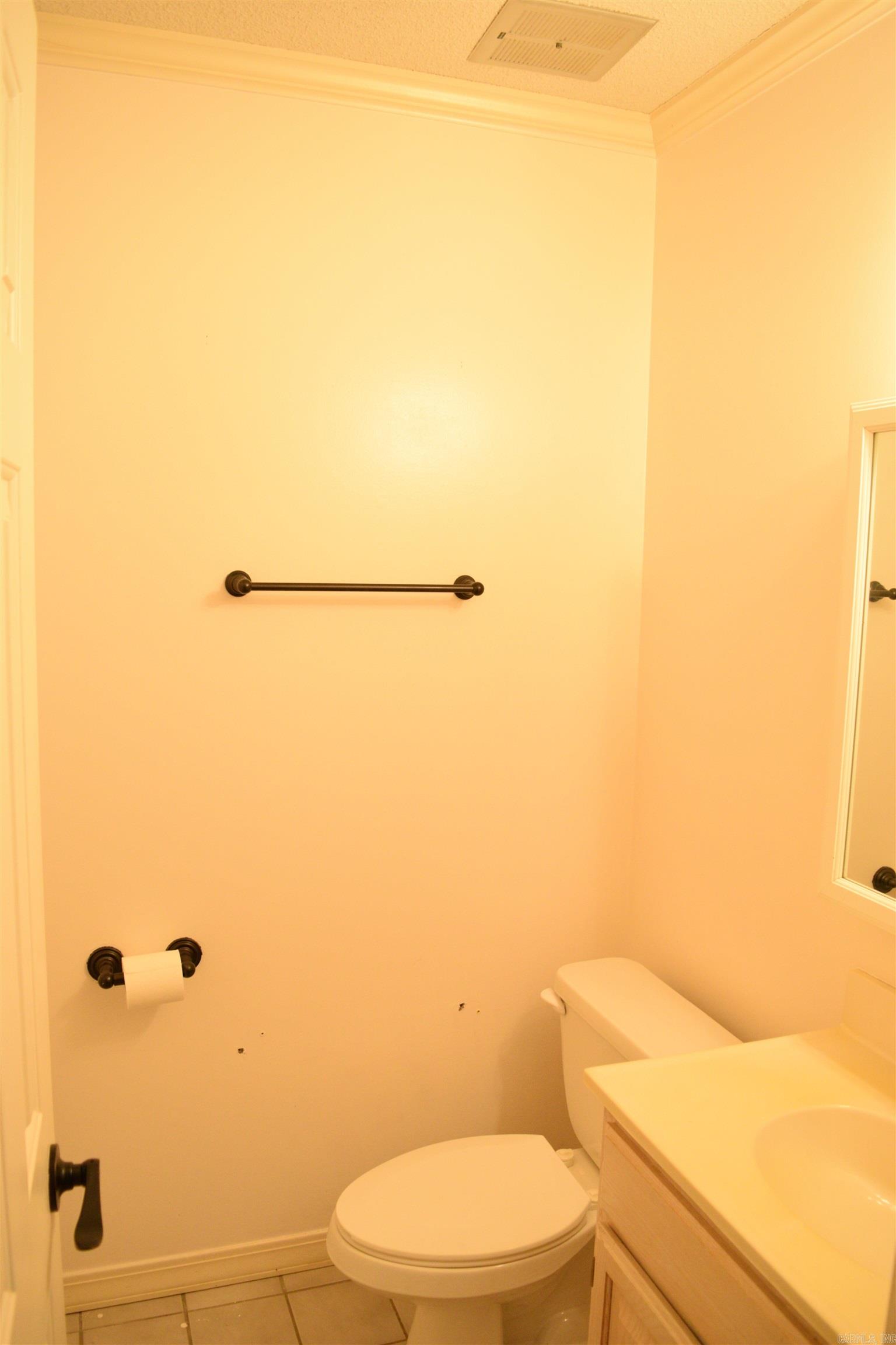 Lakewood Hills Condo - Residential