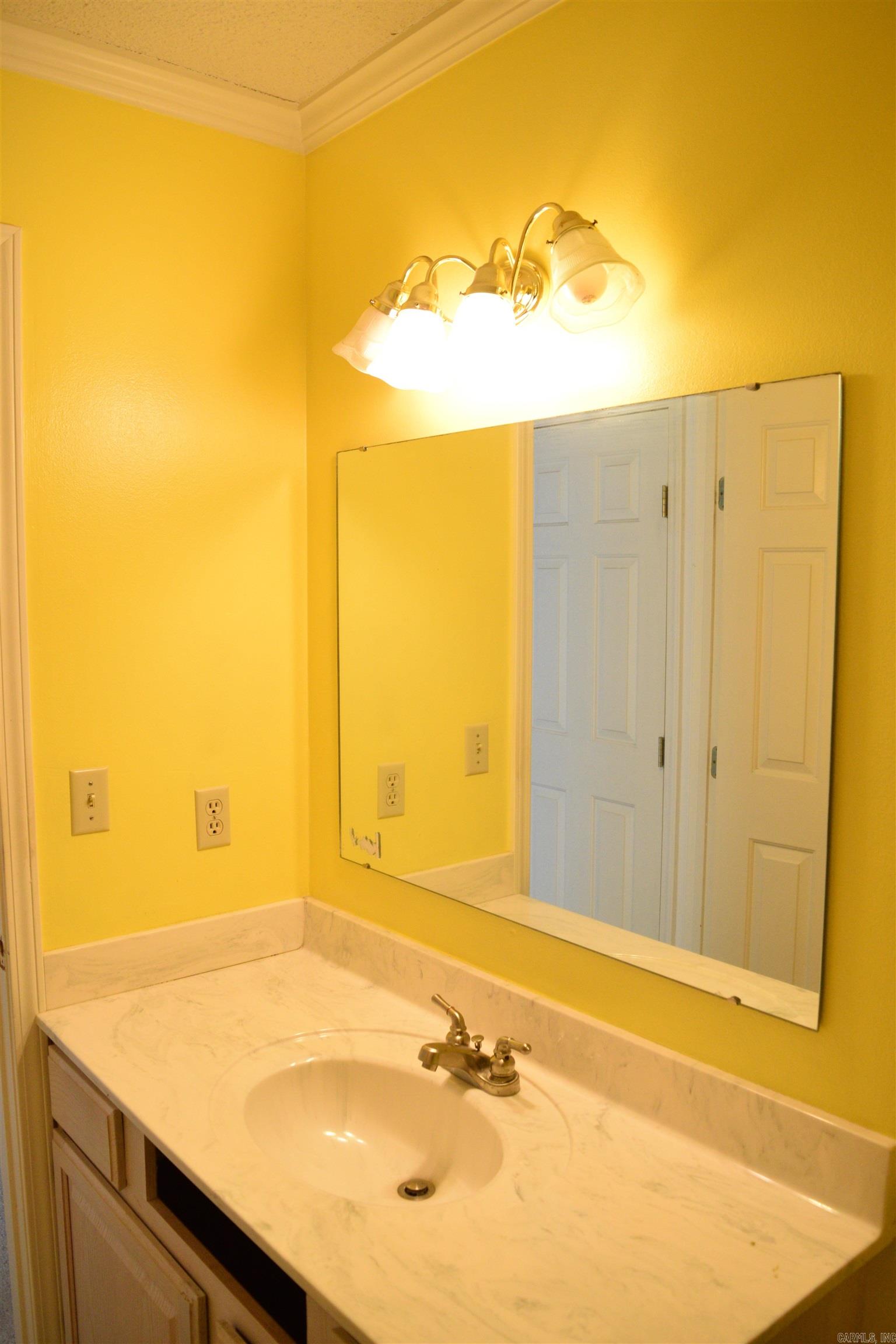 Lakewood Hills Condo - Residential