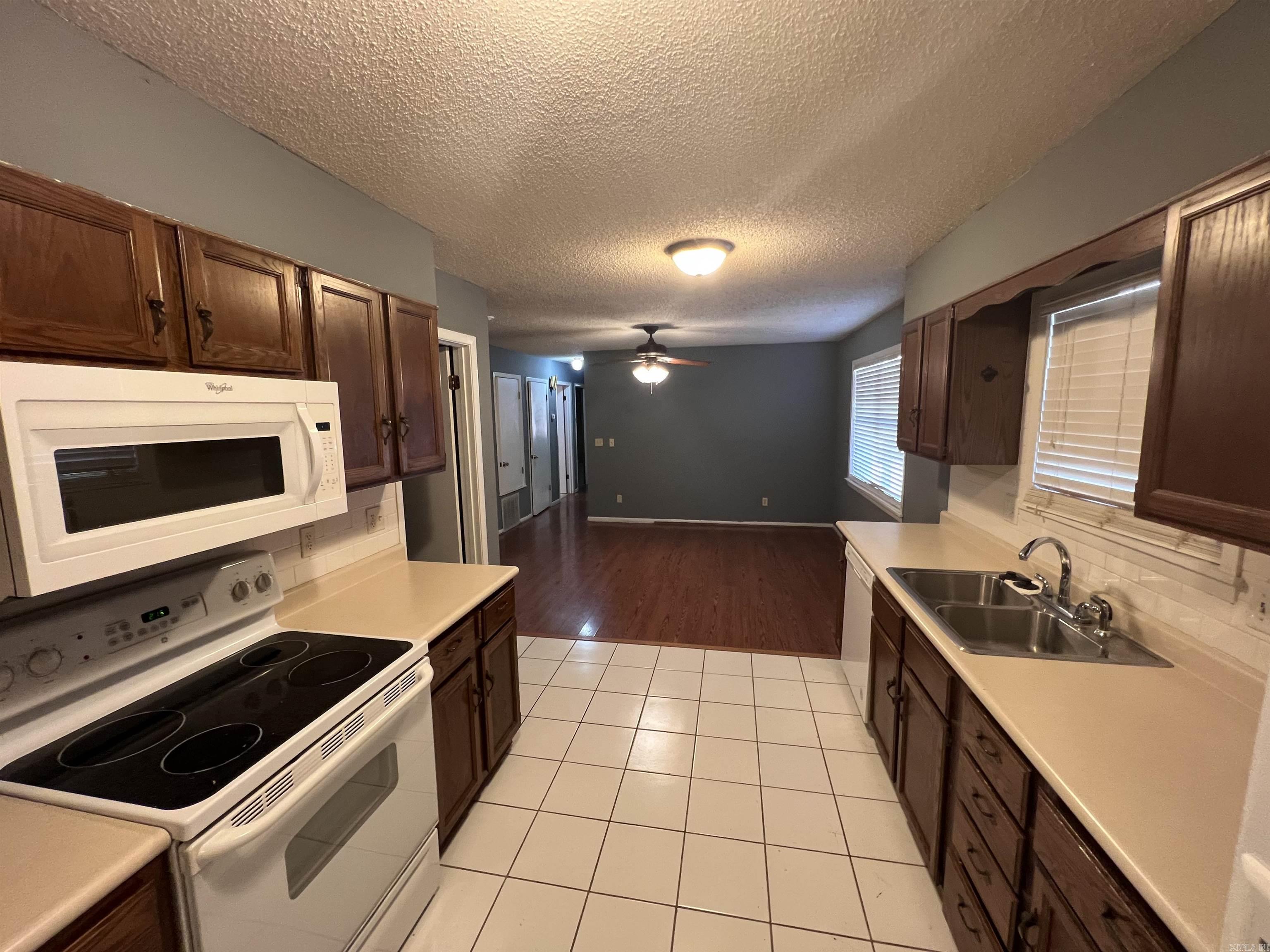 Pruett 2nd - Residential